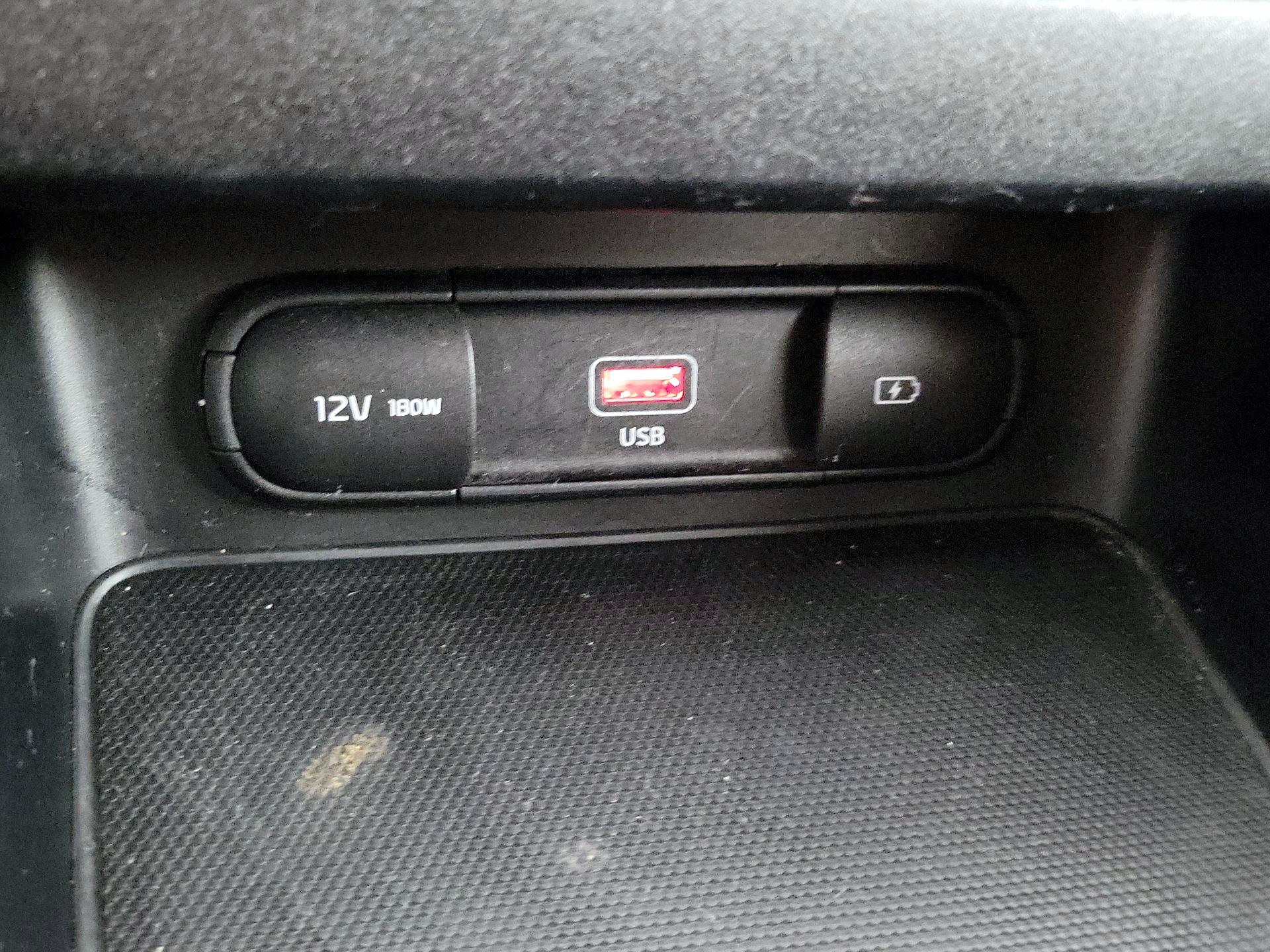 Thumbnail: 2023 Kia Forte - 19