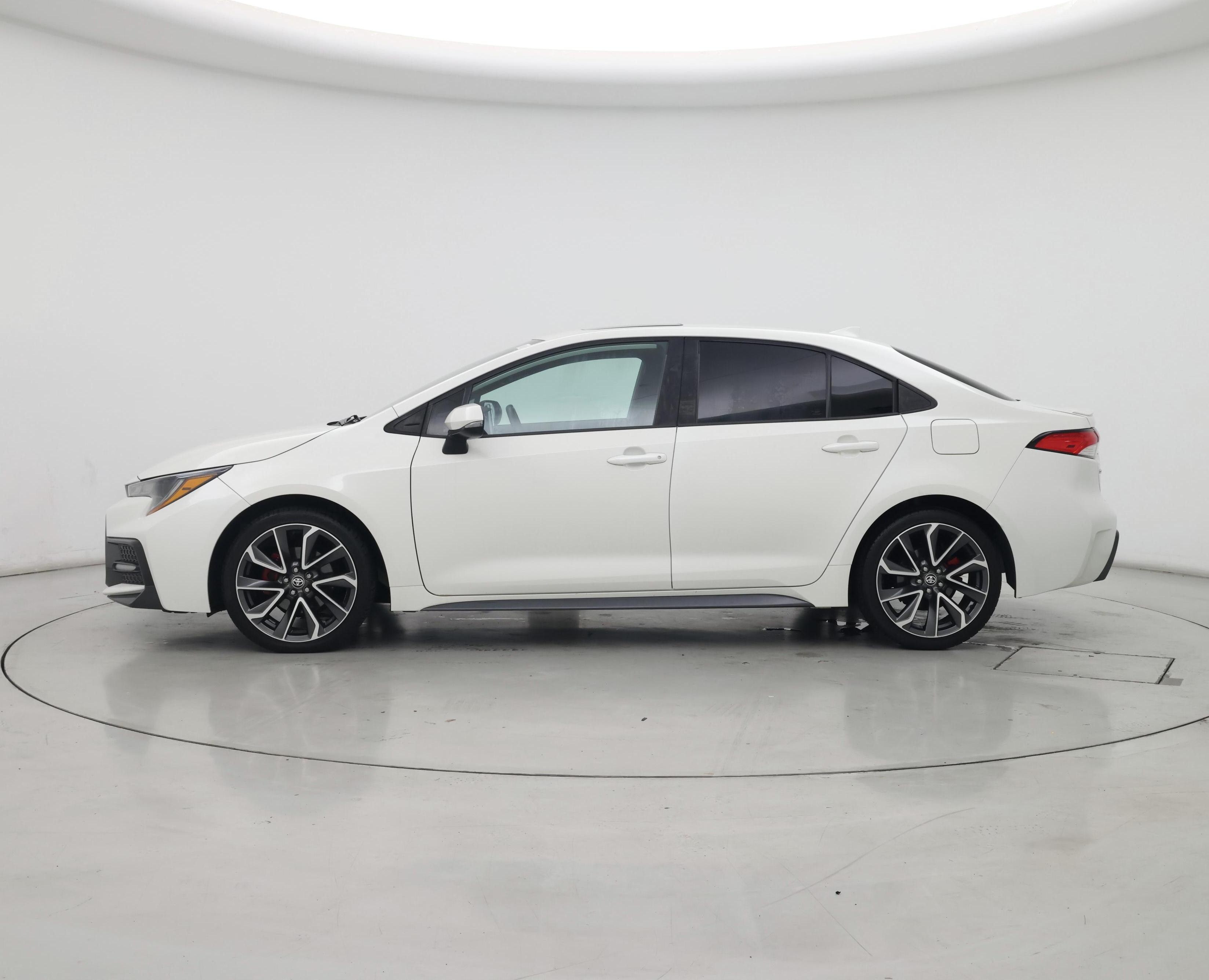 Thumbnail: 2021 Toyota Corolla - 3