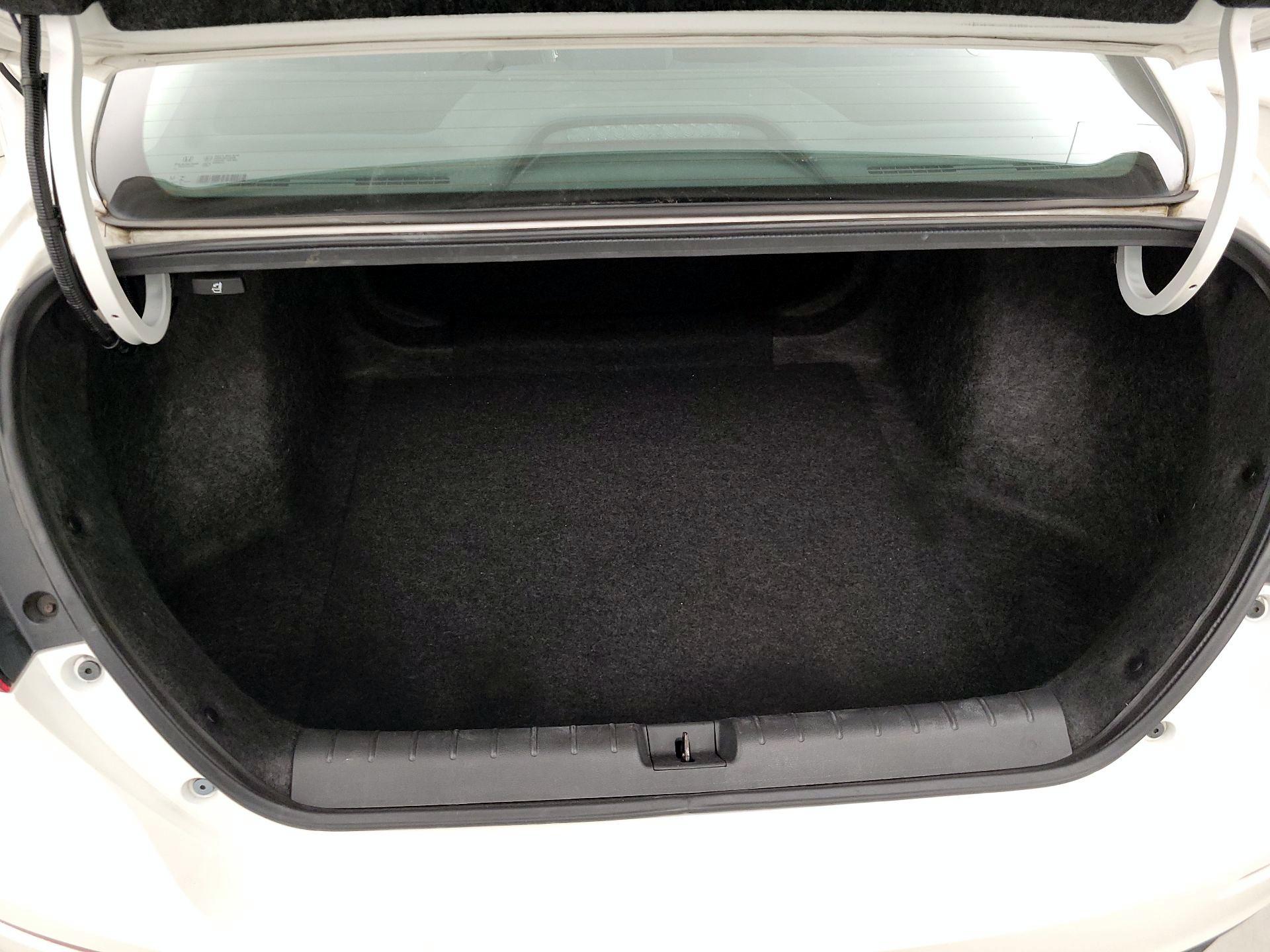 Thumbnail: 2019 Honda Insight - 20