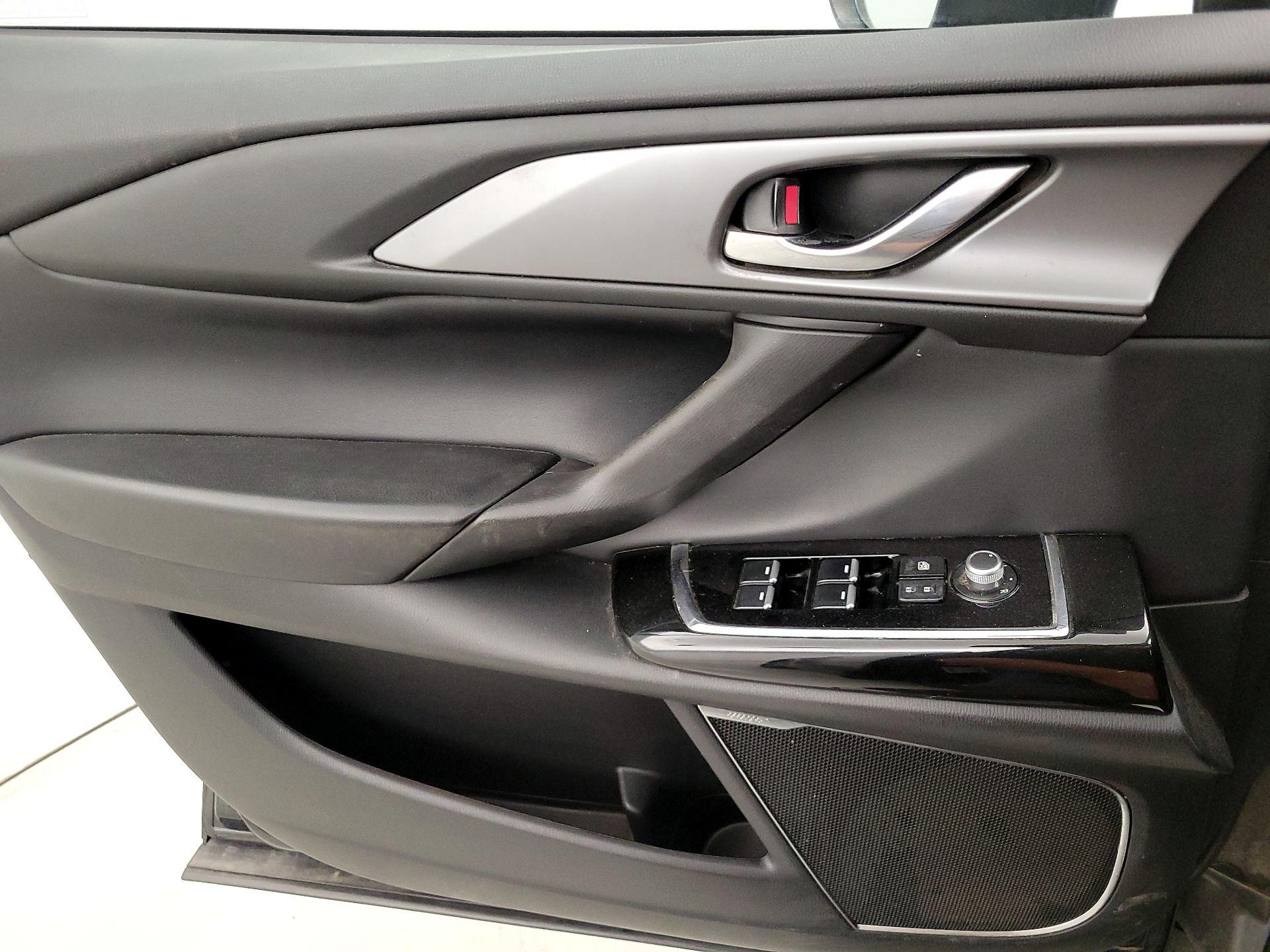 Thumbnail: 2022 Mazda CX-9 - 12