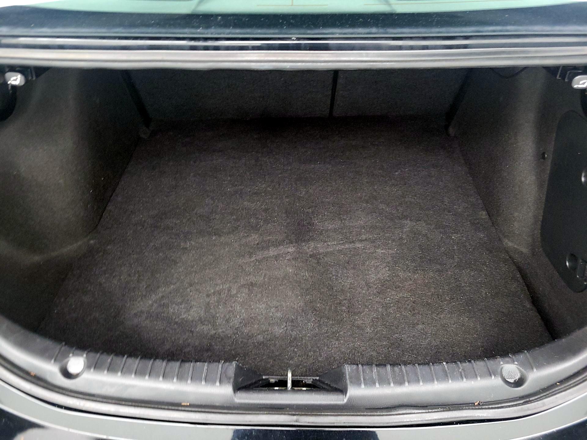 Thumbnail: 2015 Mazda Mazda3 - 18