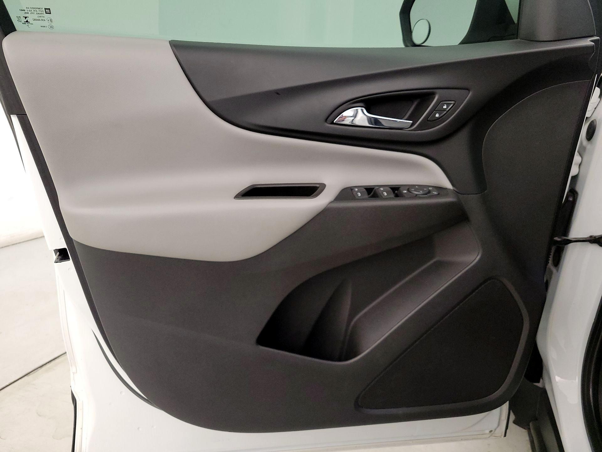 Thumbnail: 2018 Chevrolet Equinox - 12