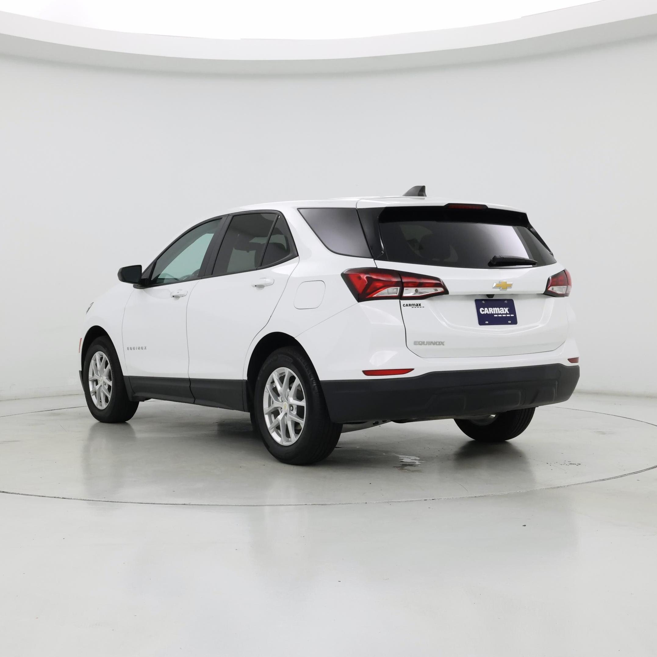 Thumbnail: 2022 Chevrolet Equinox - 2