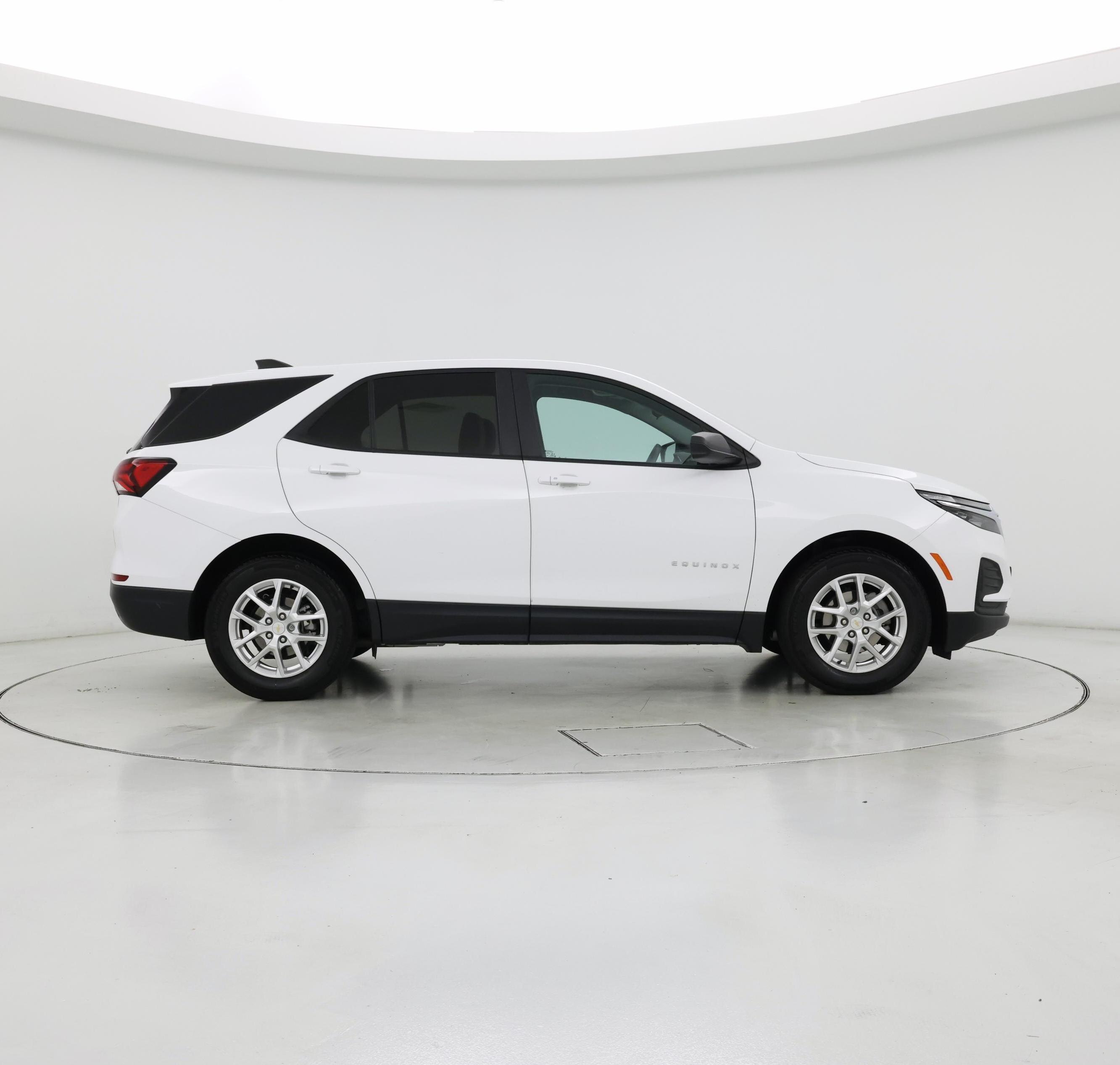 Thumbnail: 2022 Chevrolet Equinox - 7
