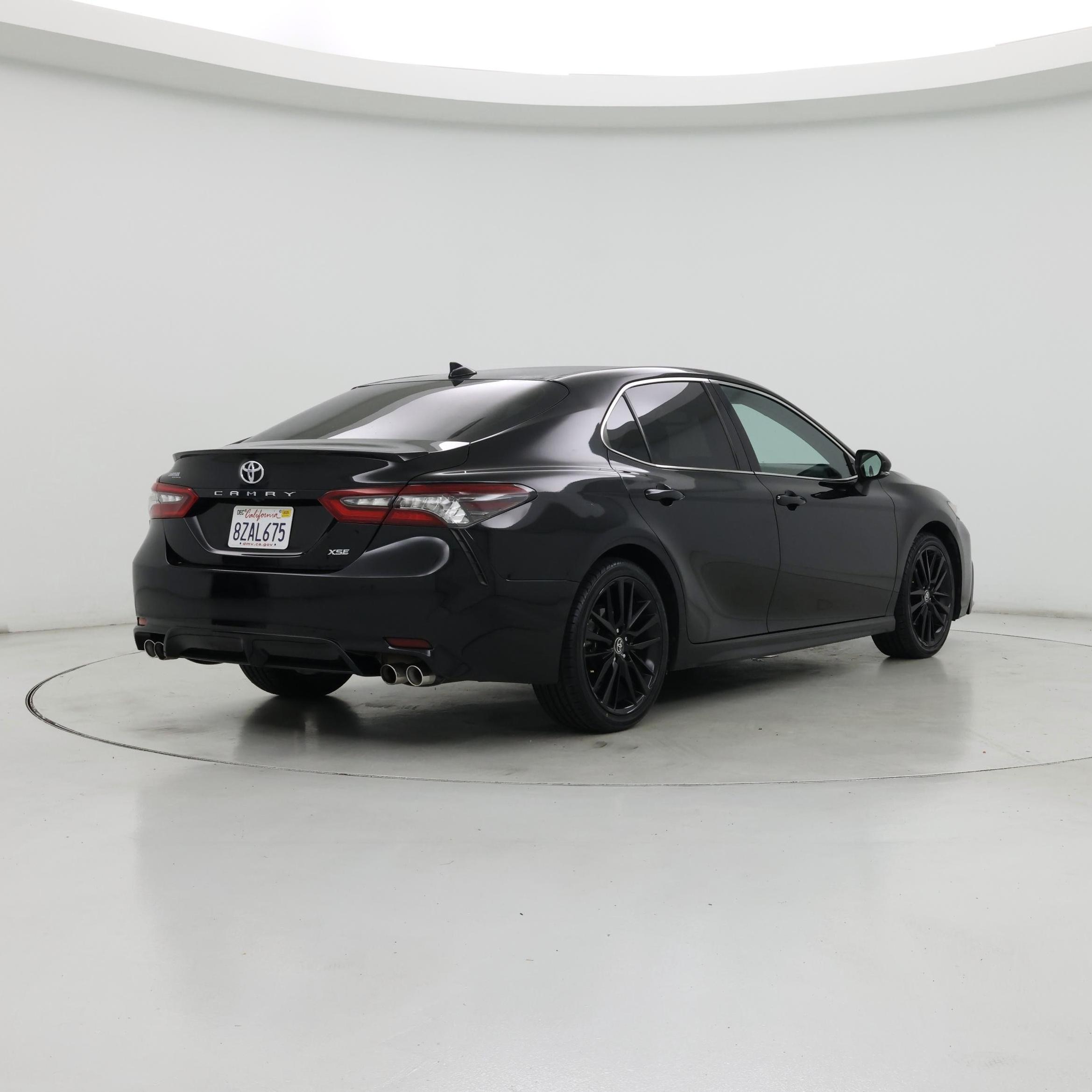 Thumbnail: 2022 Toyota Camry - 8