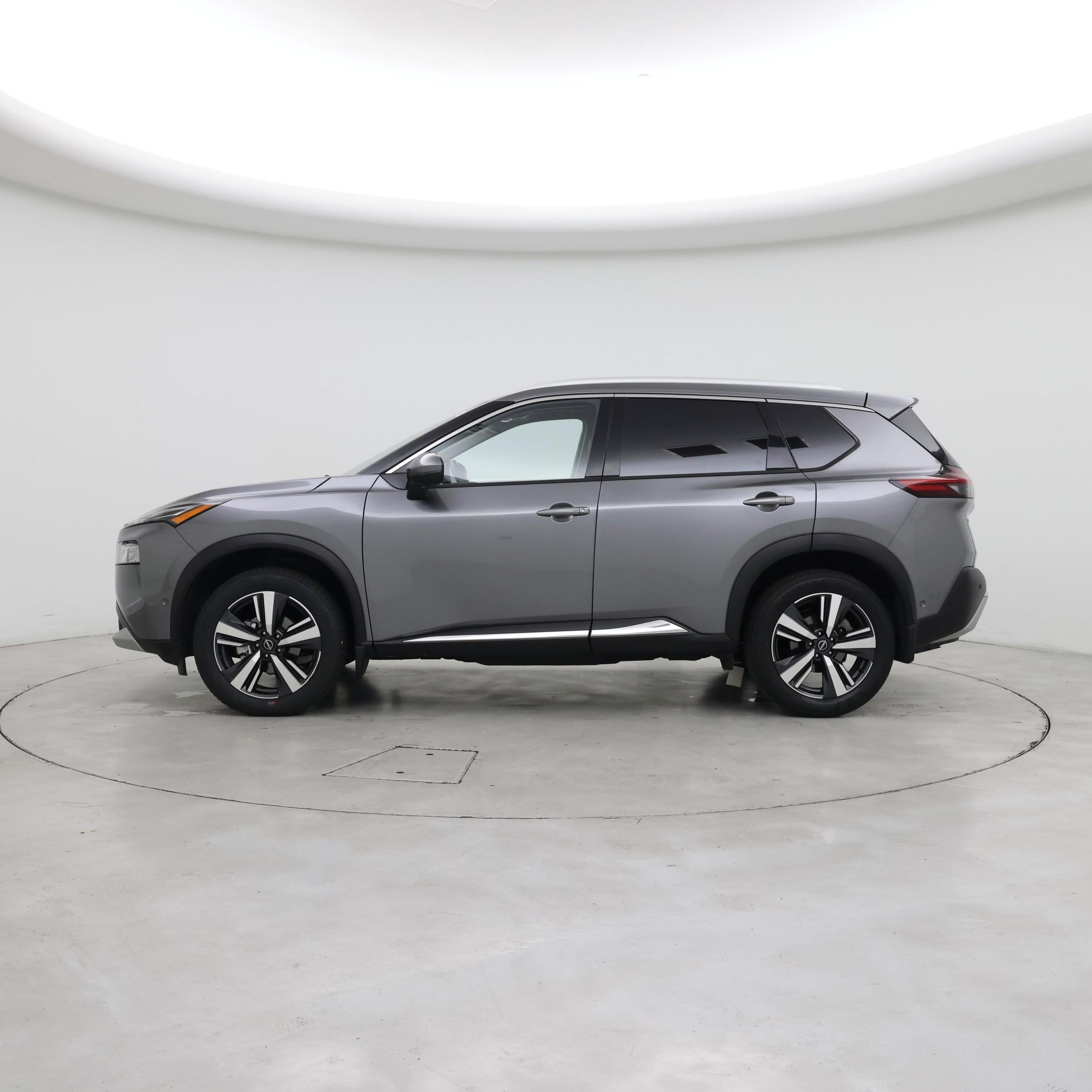 Thumbnail: 2023 Nissan Rogue - 3