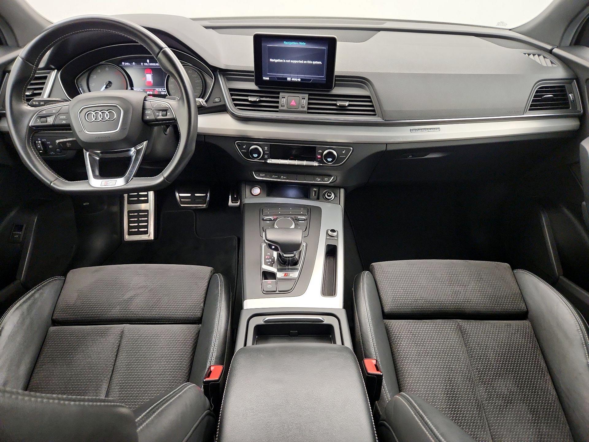 Thumbnail: 2019 Audi SQ5 - 9