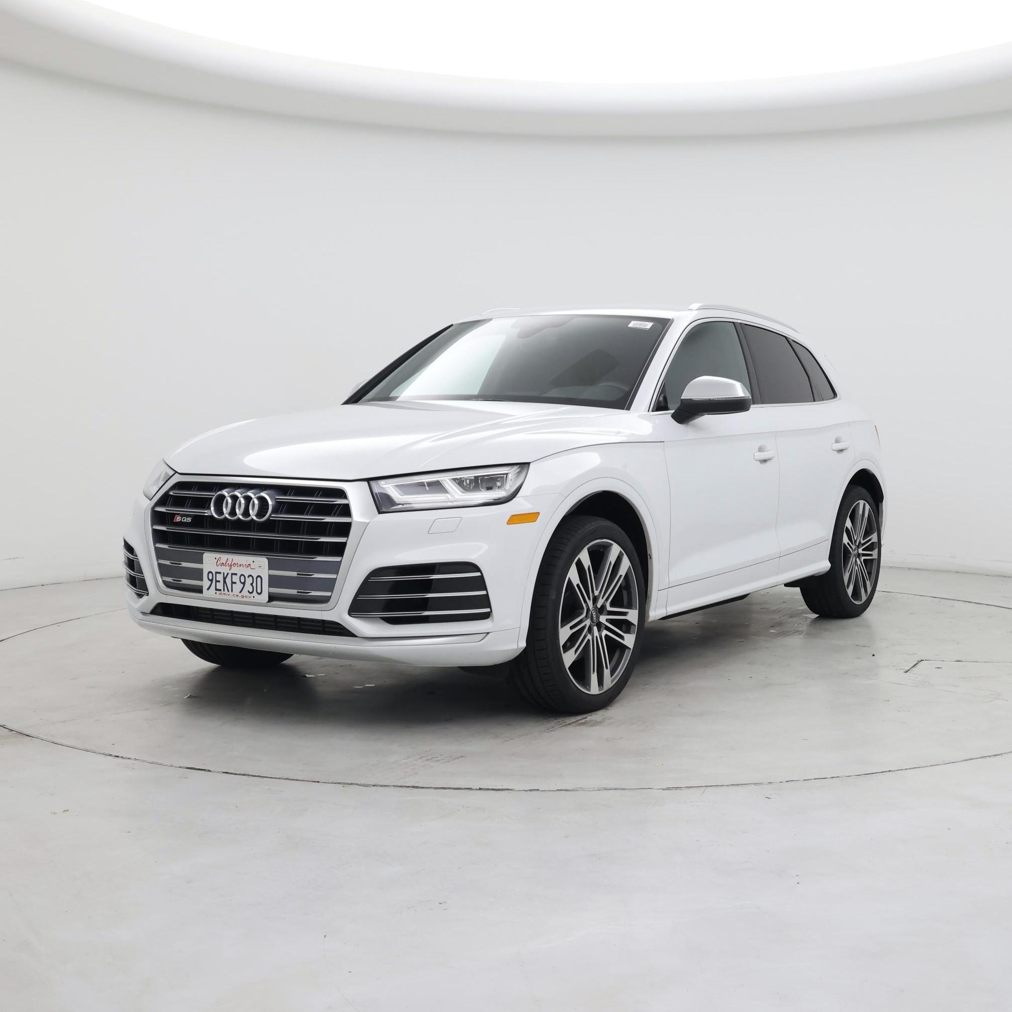 Thumbnail: 2019 Audi SQ5 - 4