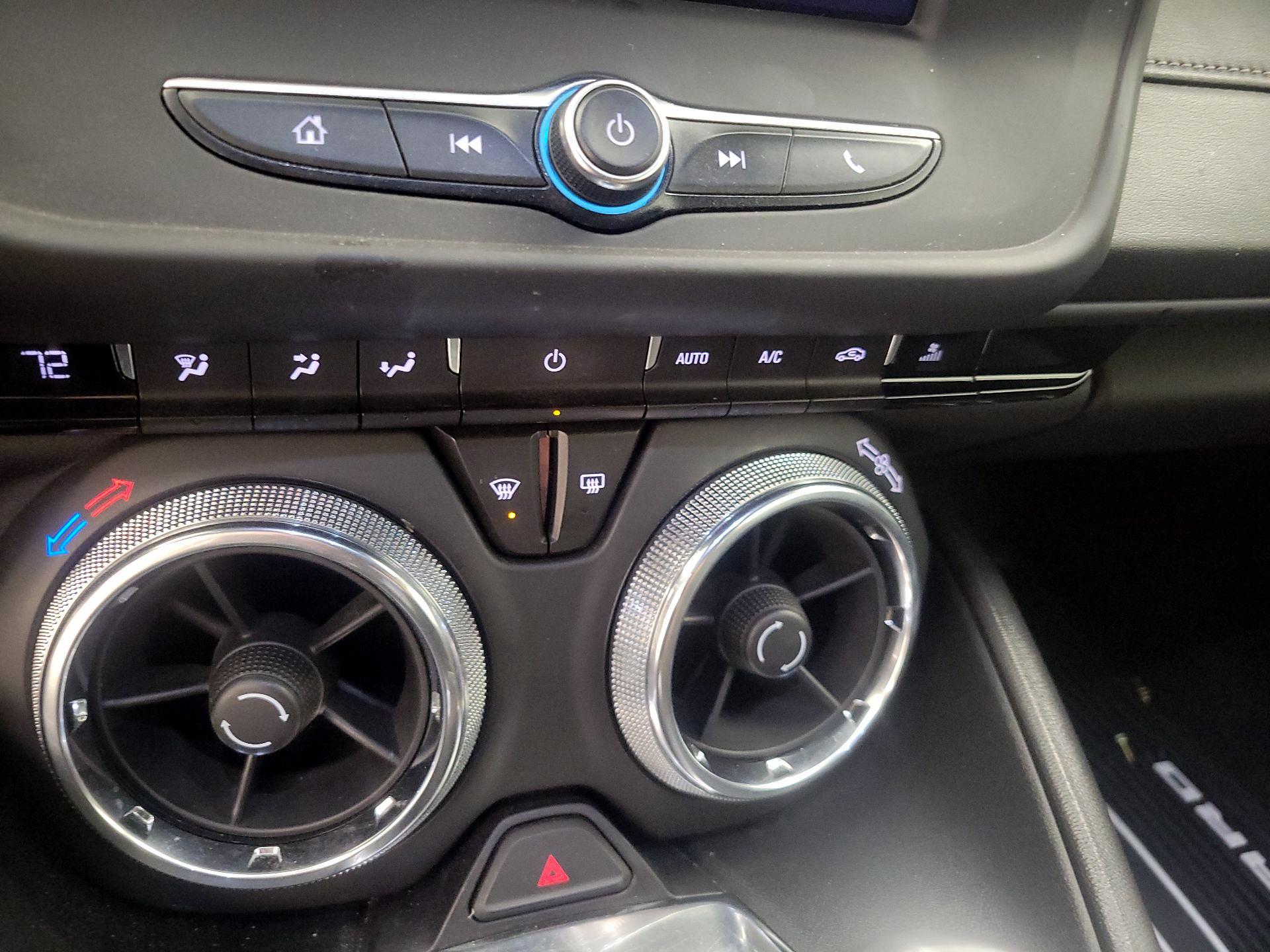 Thumbnail: 2020 Chevrolet Camaro - 16