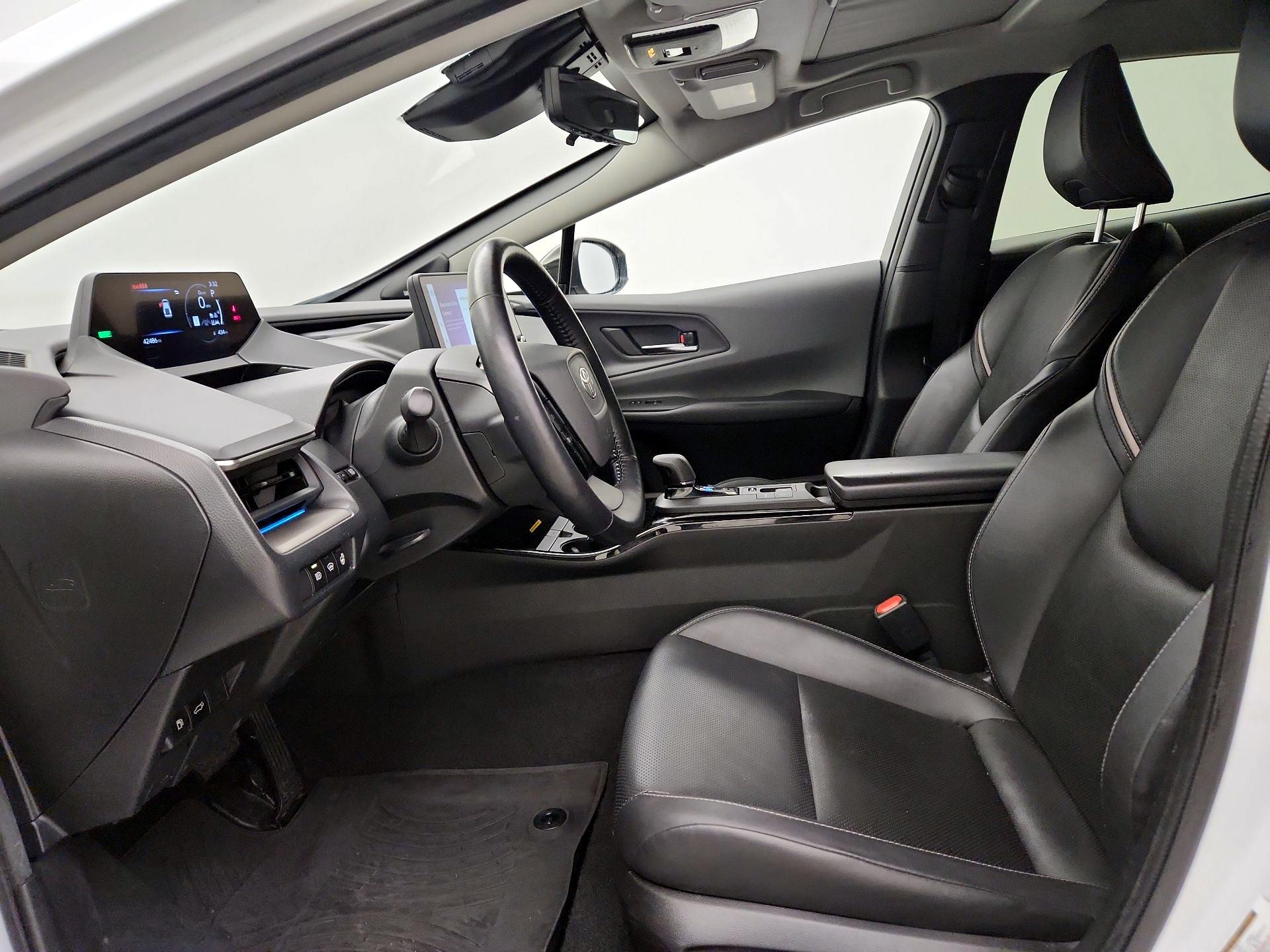 Thumbnail: 2023 Toyota Prius - 11