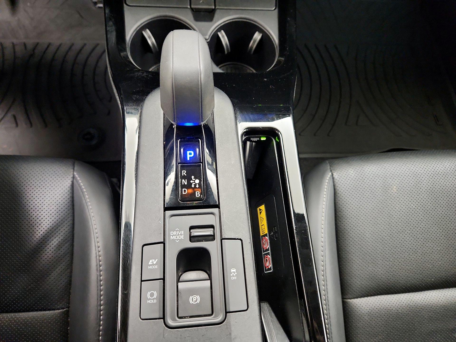 Thumbnail: 2023 Toyota Prius - 17