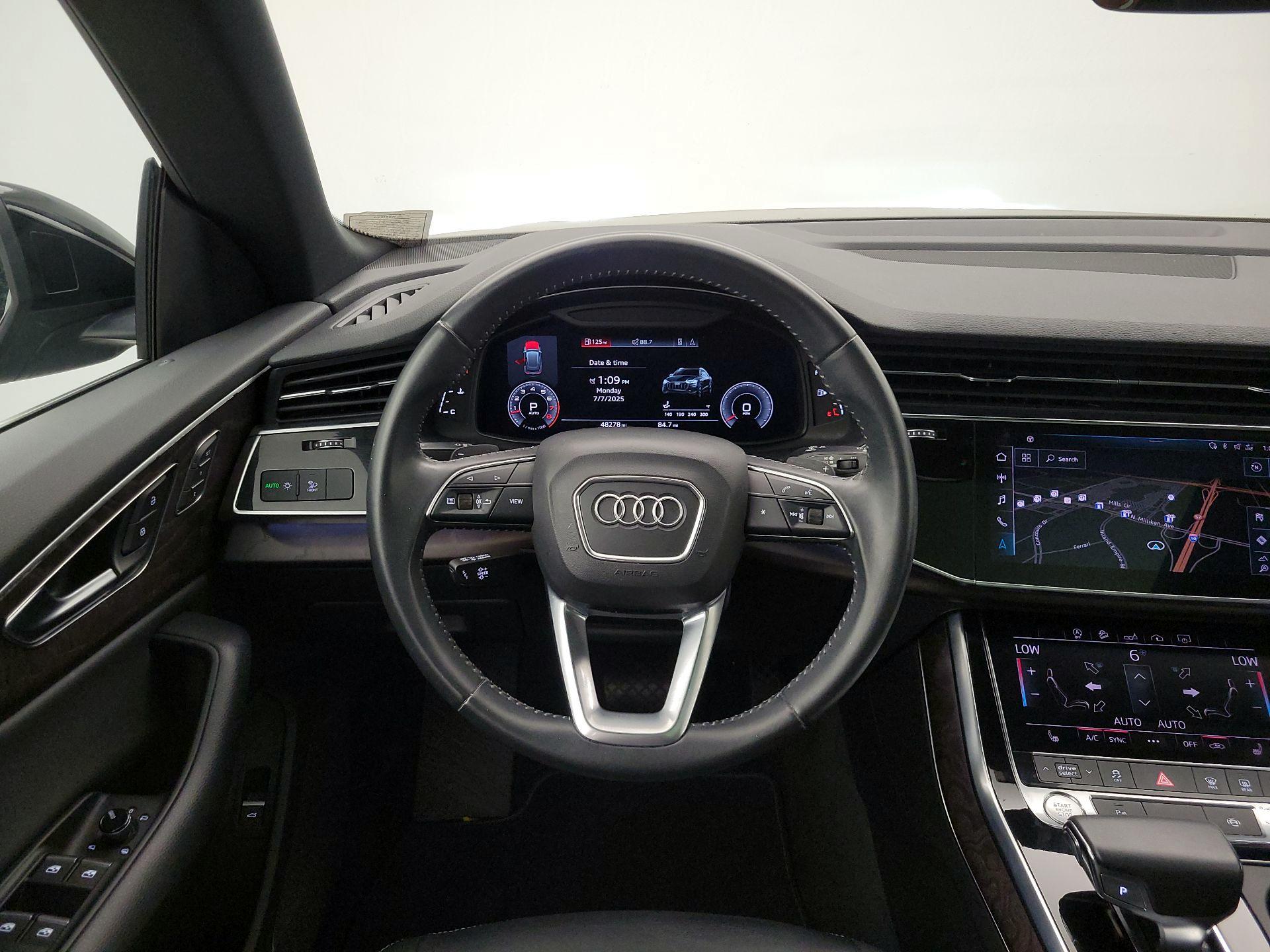 Thumbnail: 2019 Audi Q8 - 10