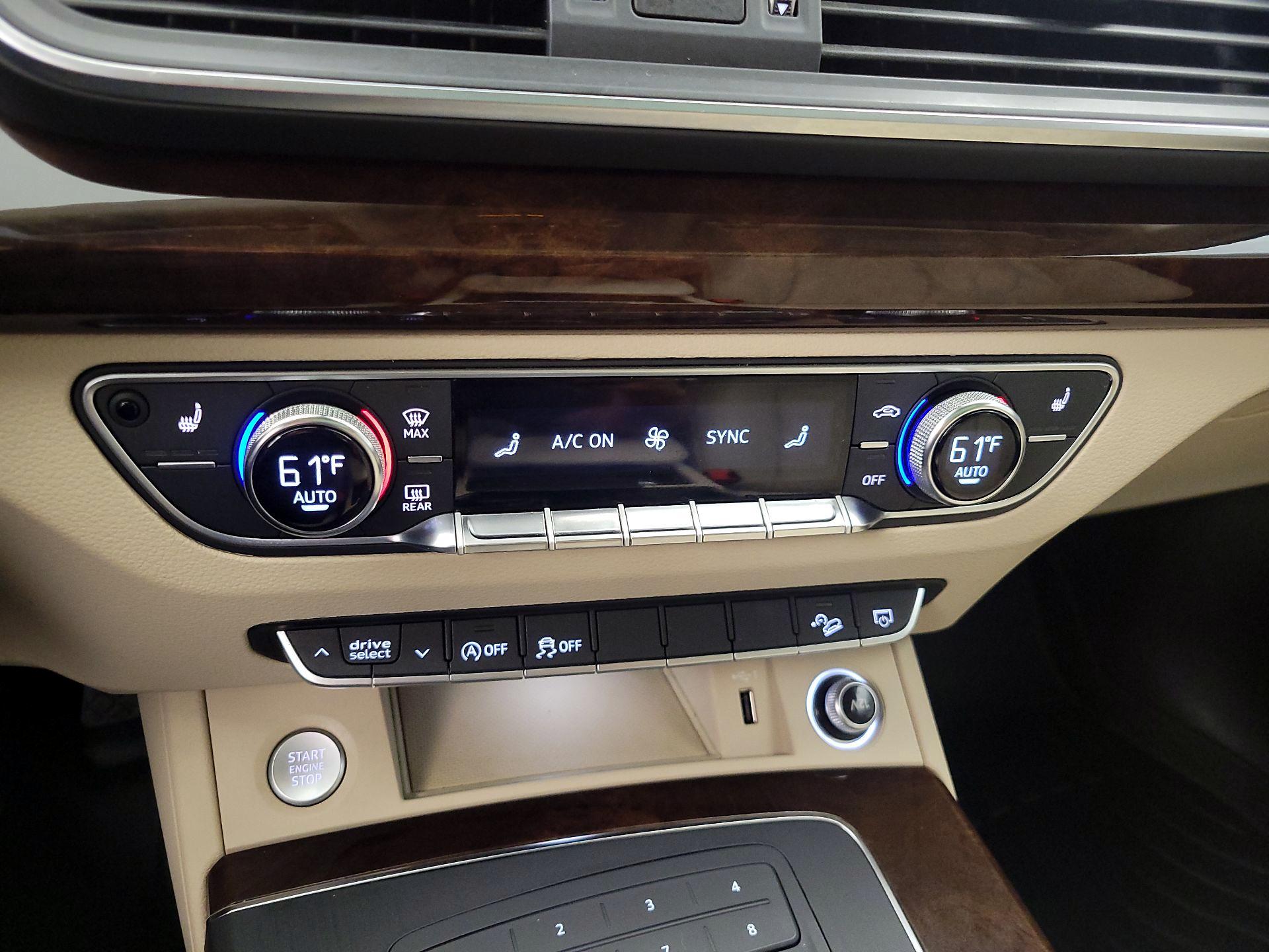 Thumbnail: 2019 Audi Q5 - 16