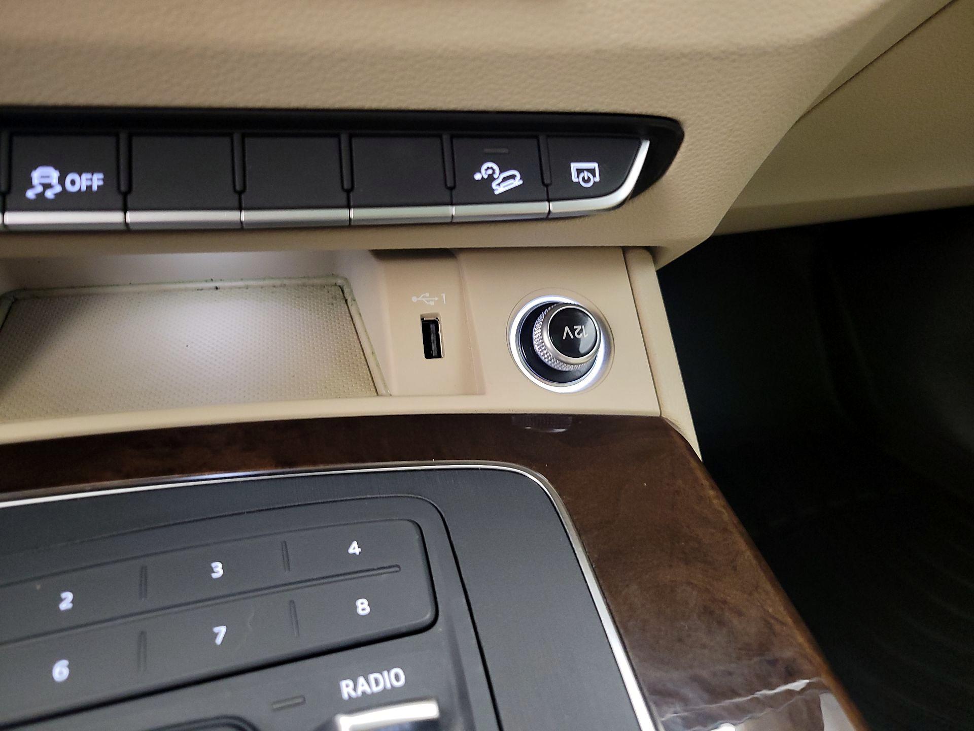 Thumbnail: 2019 Audi Q5 - 18
