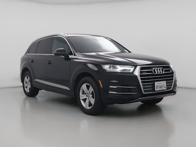 Black 2019 Audi Q7 Premium