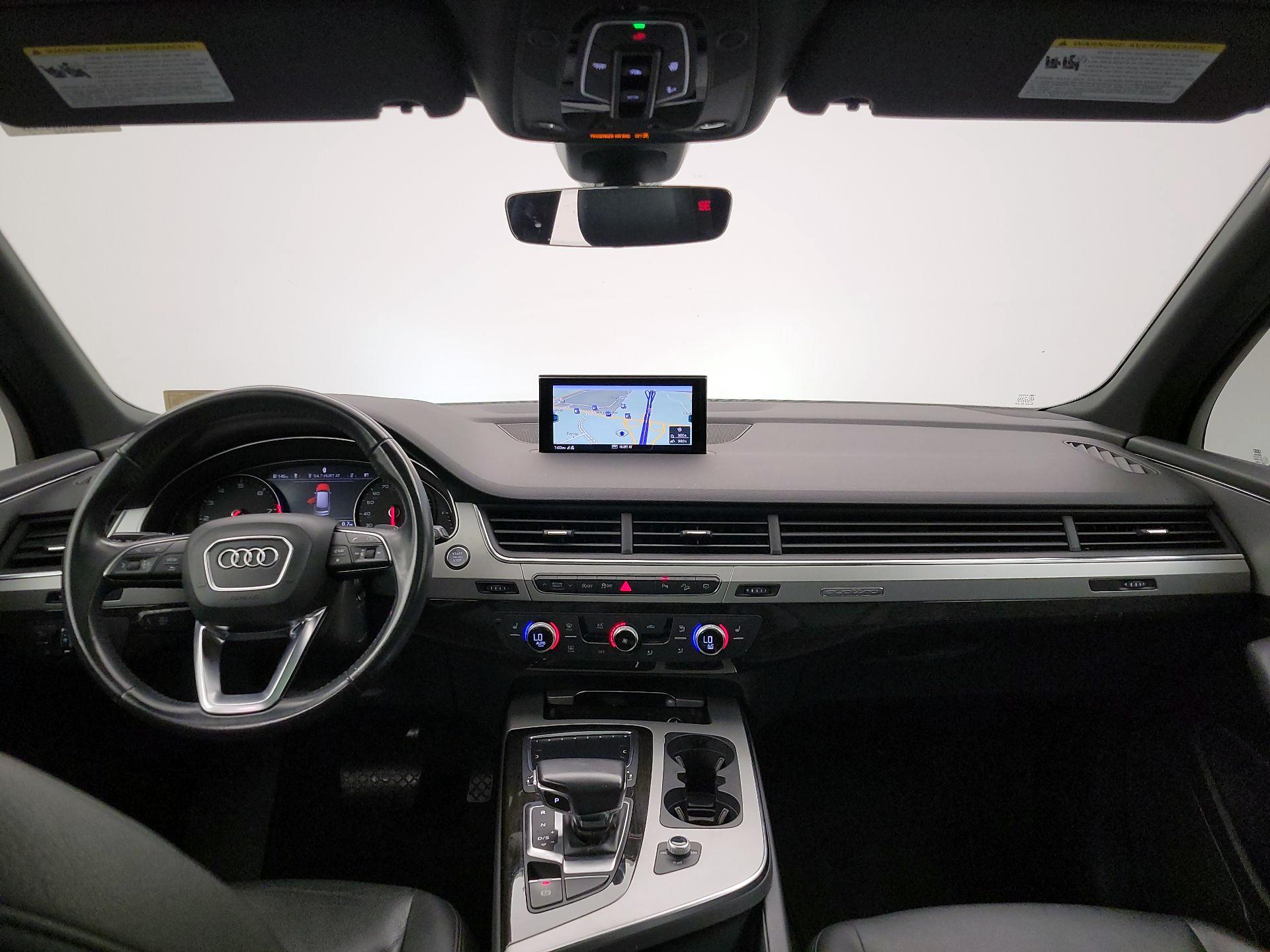 Thumbnail: 2019 Audi Q7 - 9