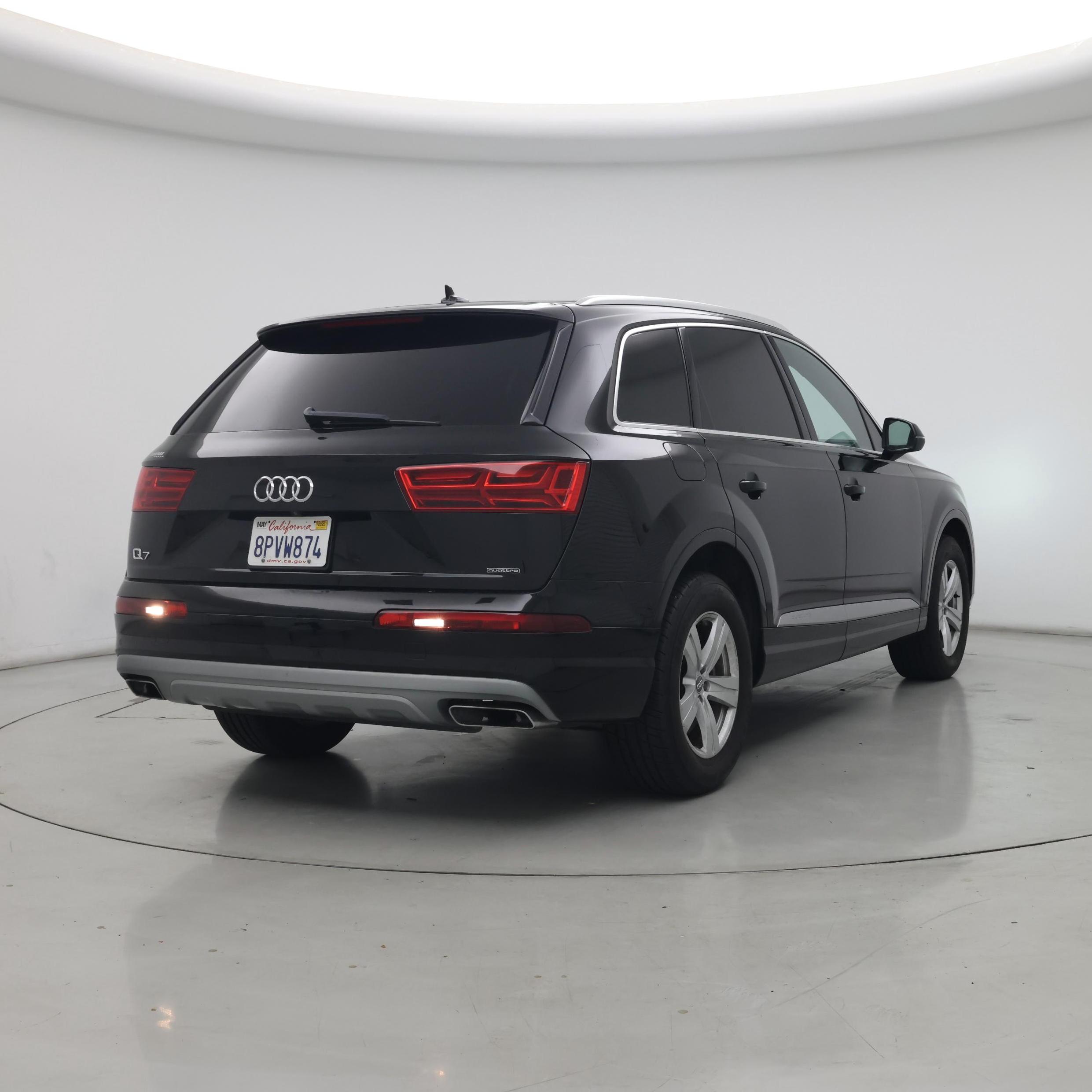 Thumbnail: 2019 Audi Q7 - 8