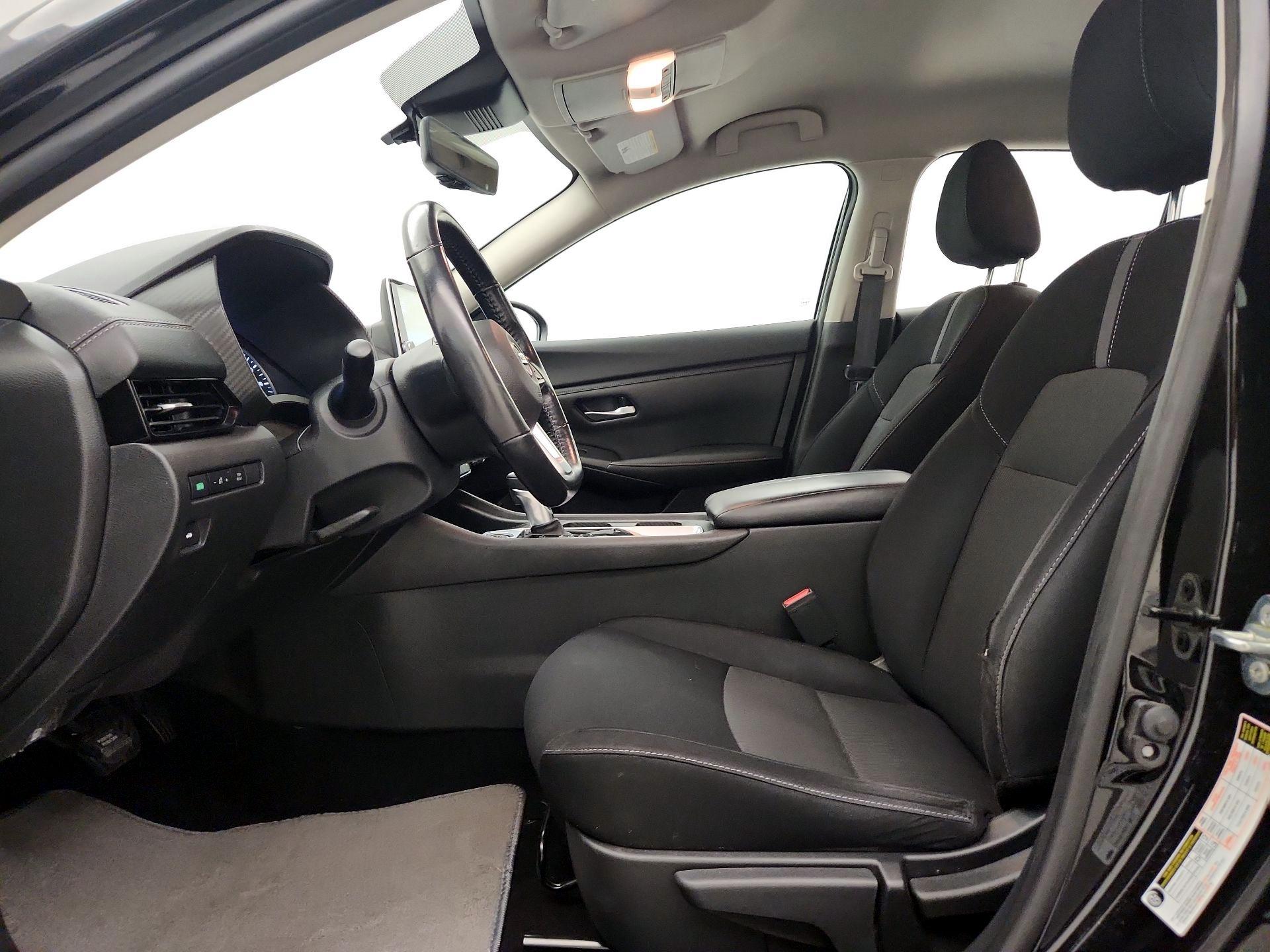 Thumbnail: 2021 Nissan Sentra - 11