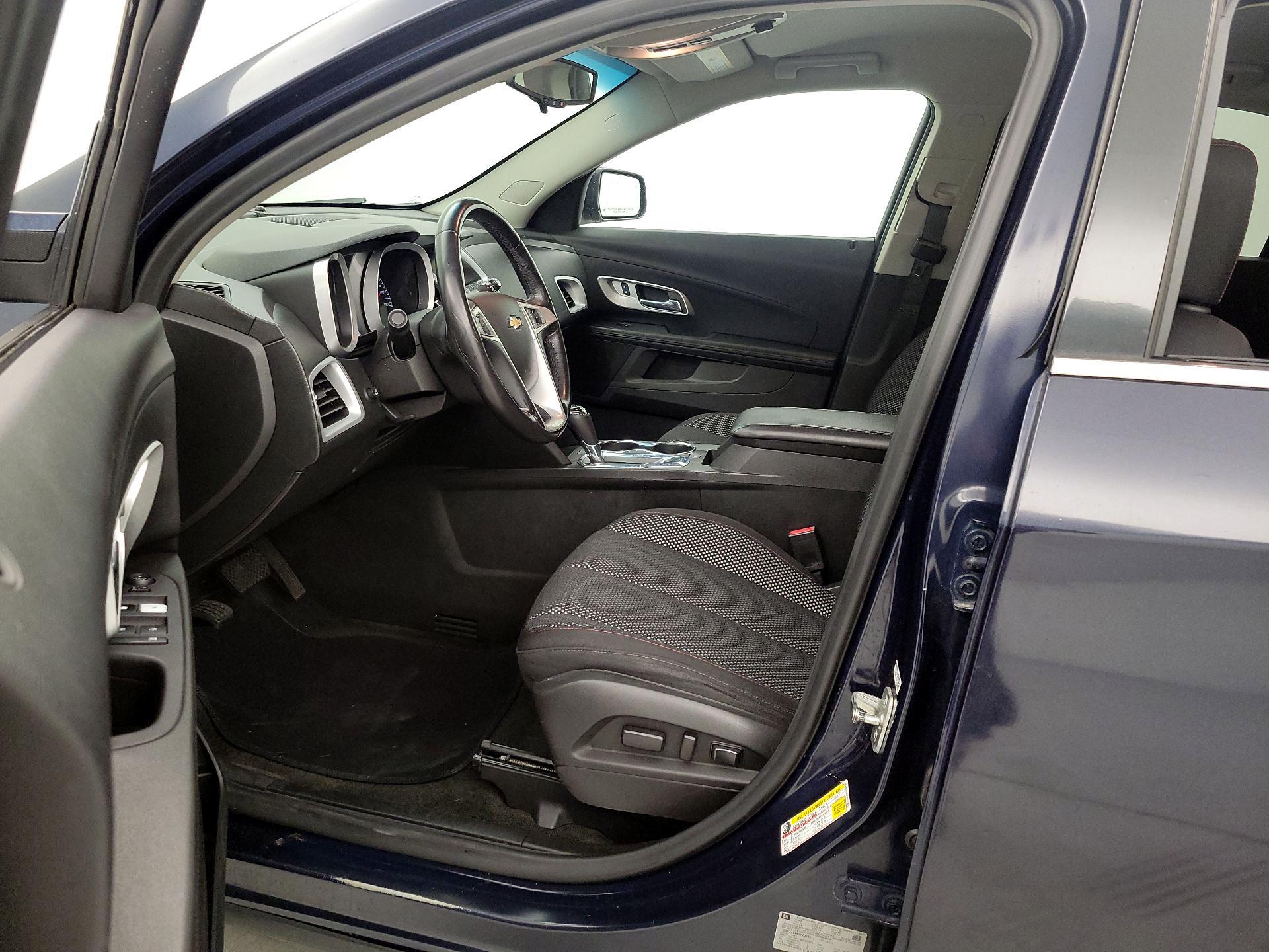 Thumbnail: 2017 Chevrolet Equinox - 11