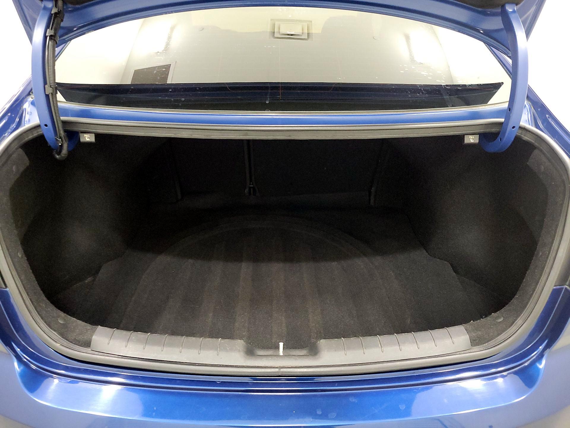 Thumbnail: 2019 Hyundai Elantra - 20