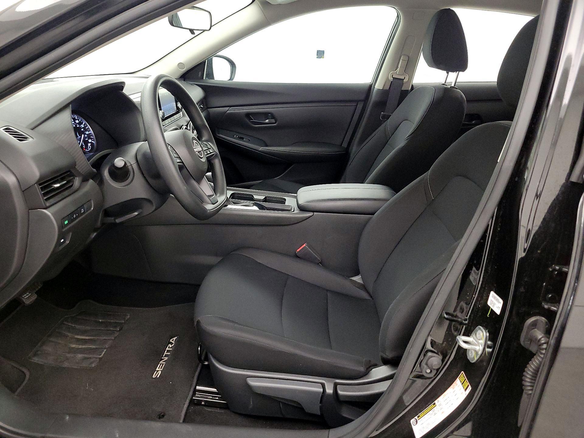 Thumbnail: 2024 Nissan Sentra - 11