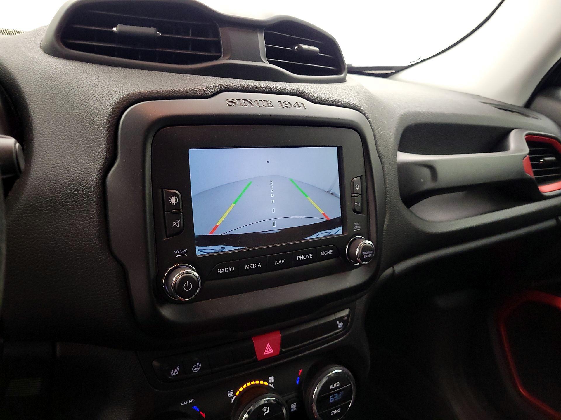 Thumbnail: 2015 Jeep Renegade - 14