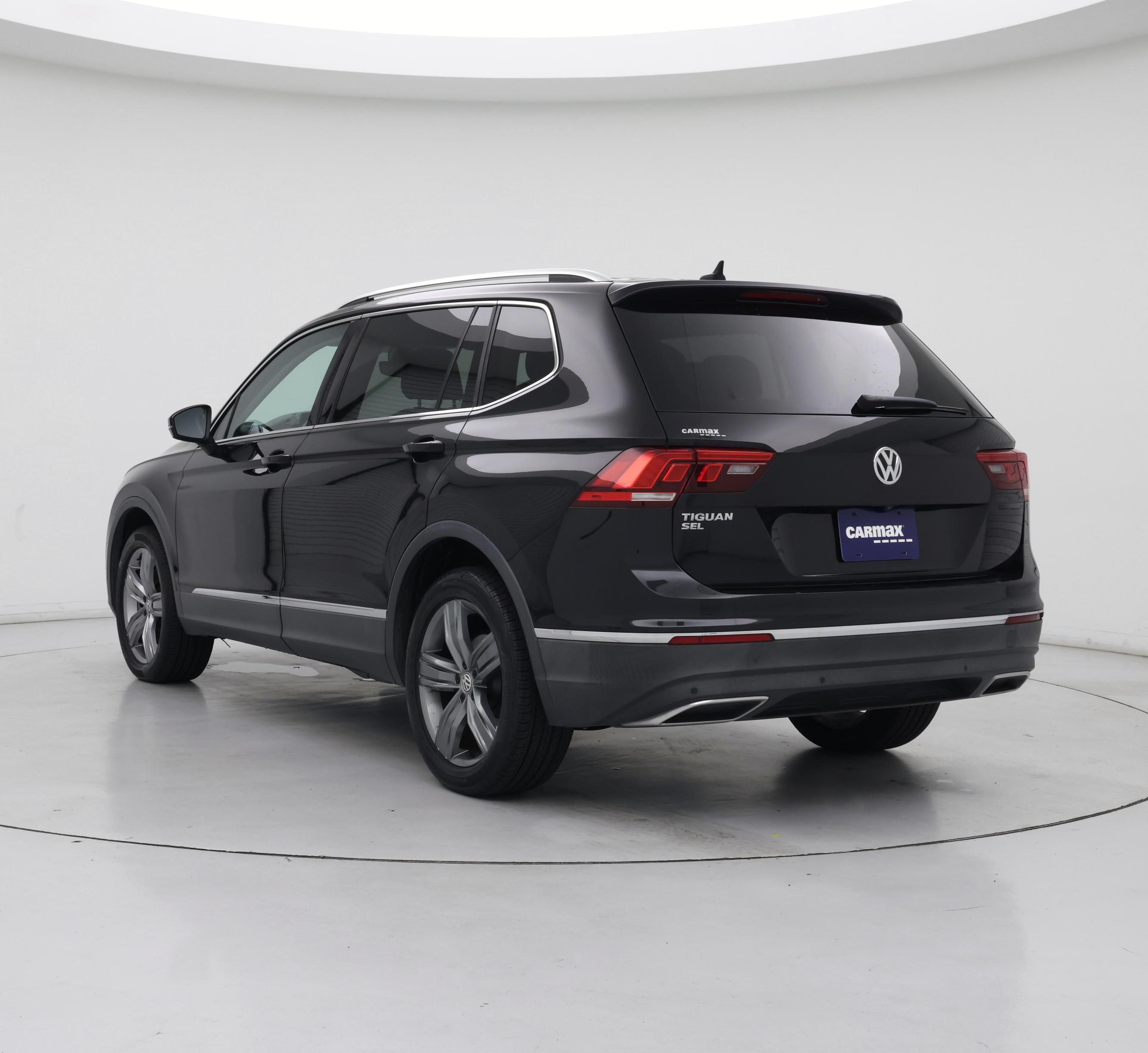 Thumbnail: 2020 Volkswagen Tiguan - 2