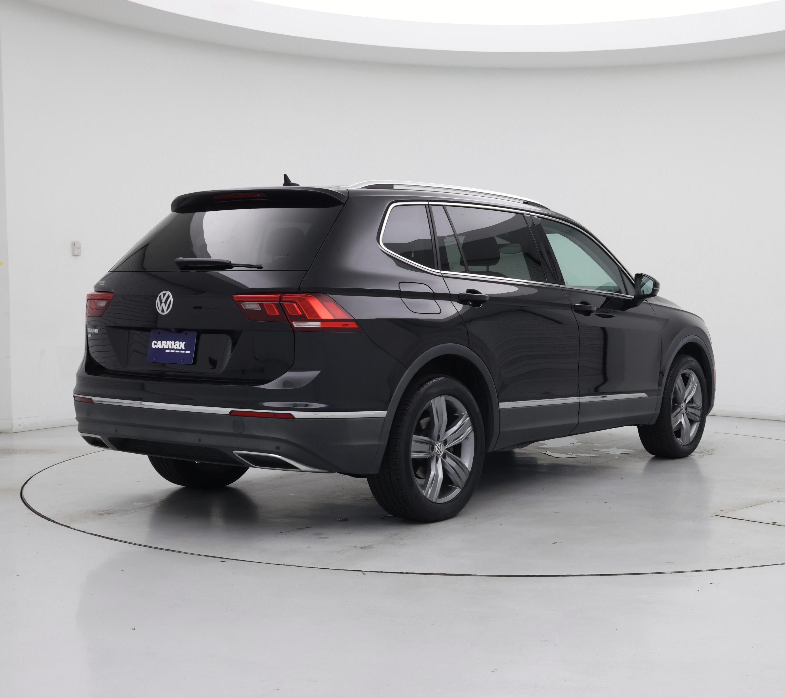Thumbnail: 2020 Volkswagen Tiguan - 8