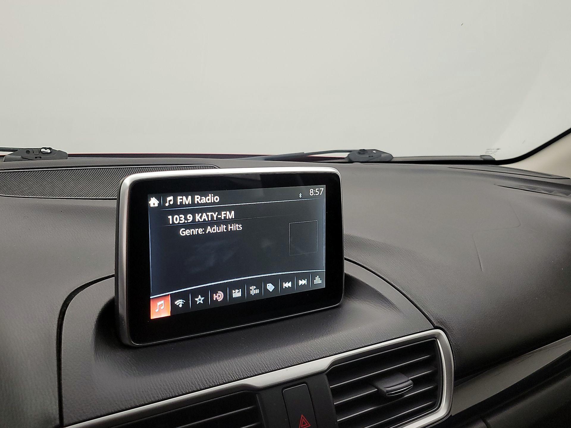 Thumbnail: 2016 Mazda Mazda3 - 16