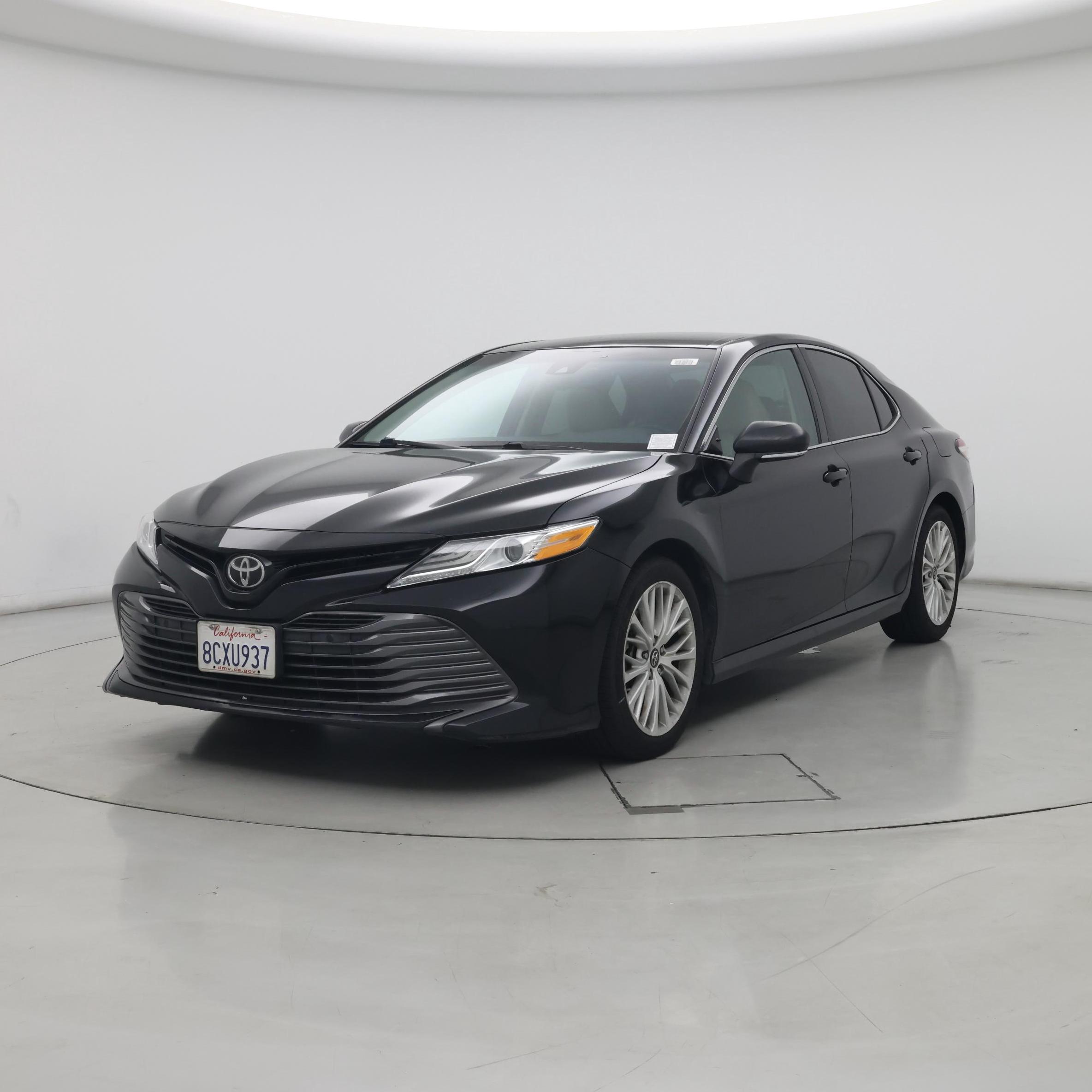 Thumbnail: 2018 Toyota Camry - 4