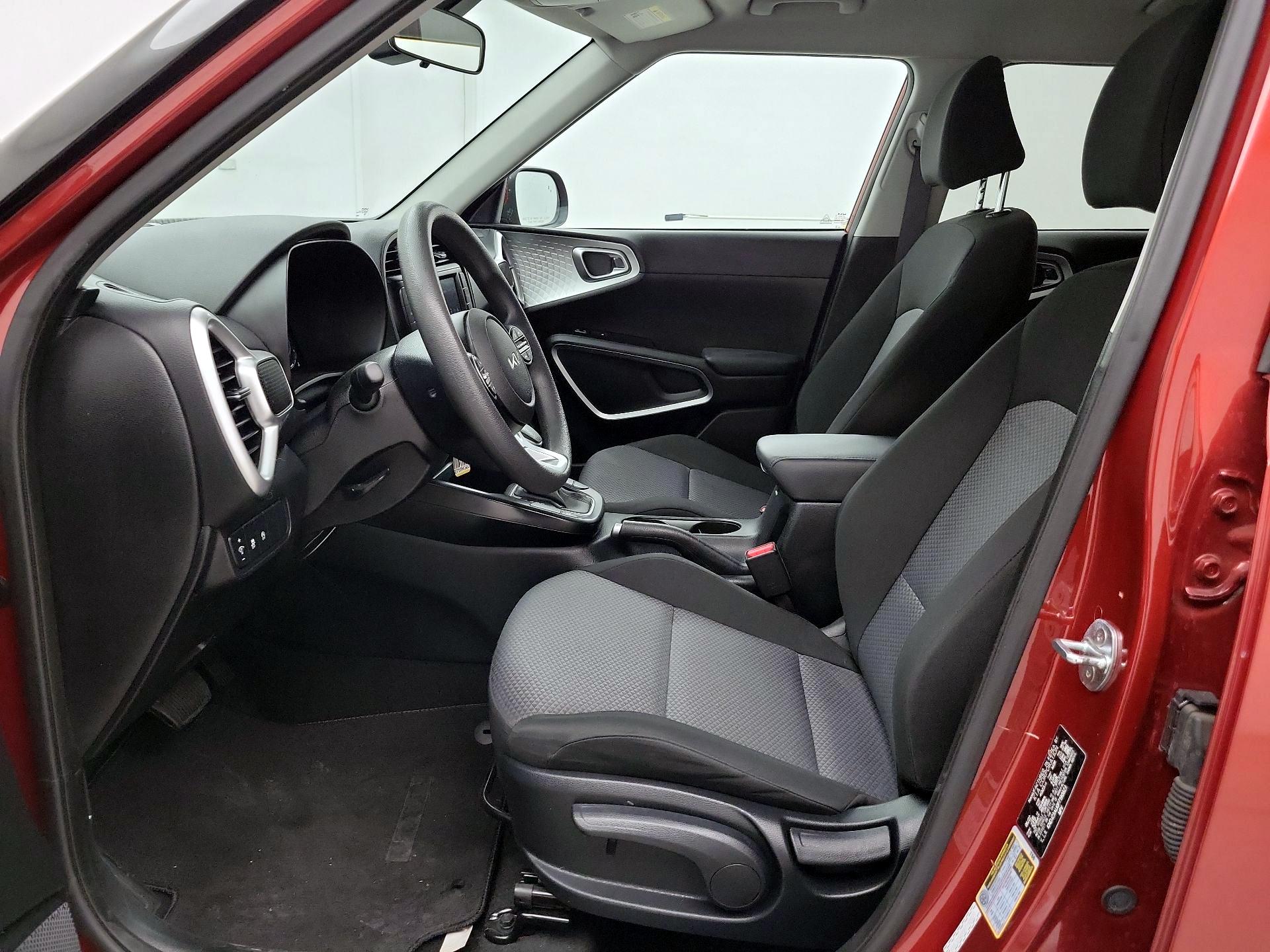Thumbnail: 2023 Kia Soul - 11