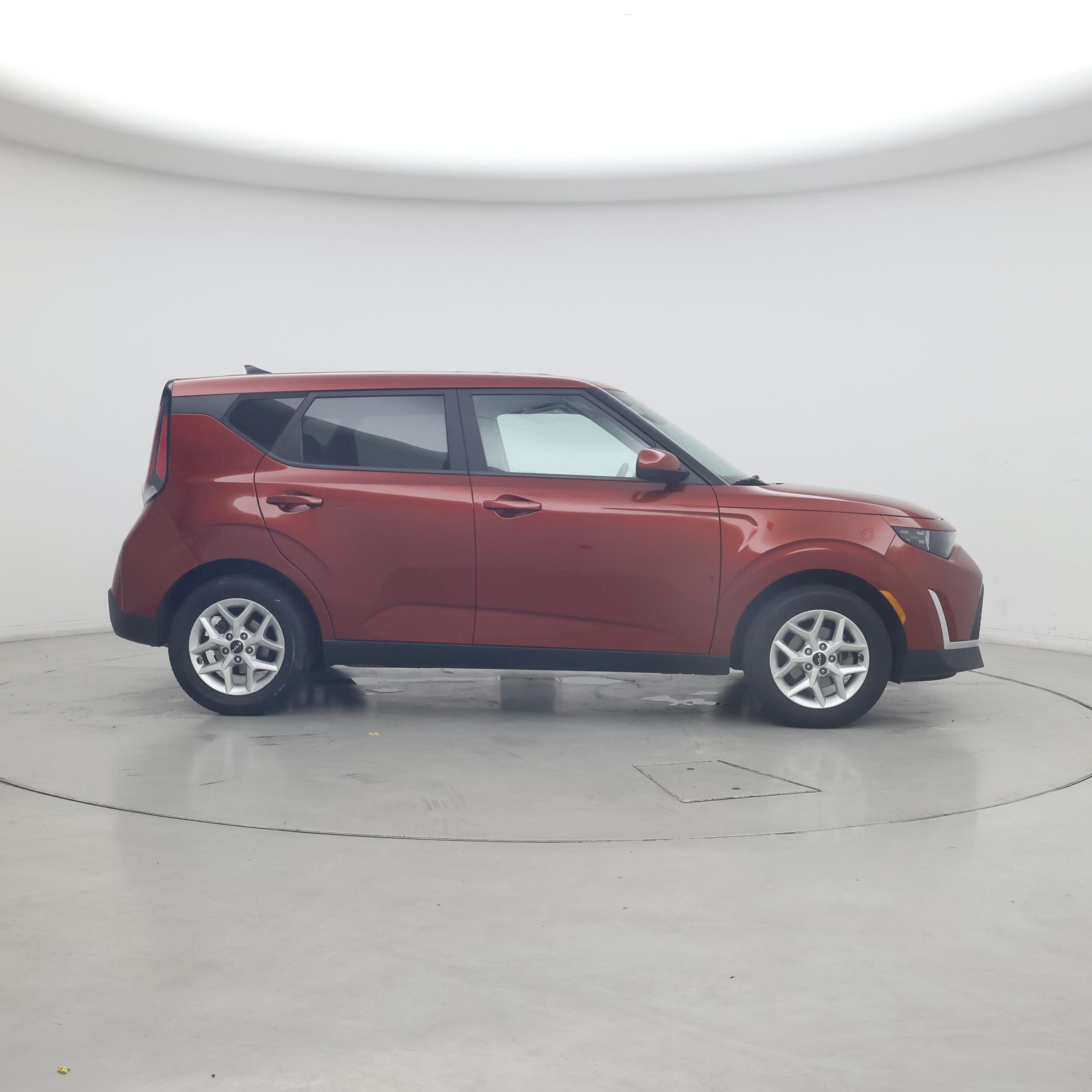 Thumbnail: 2023 Kia Soul - 7