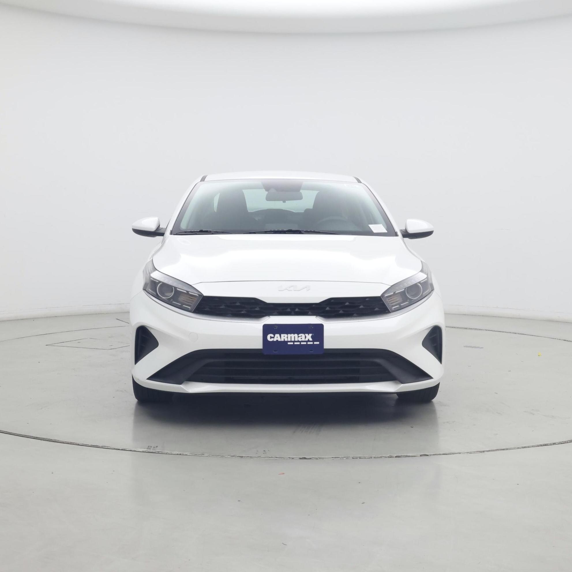 Thumbnail: 2022 Kia Forte - 5