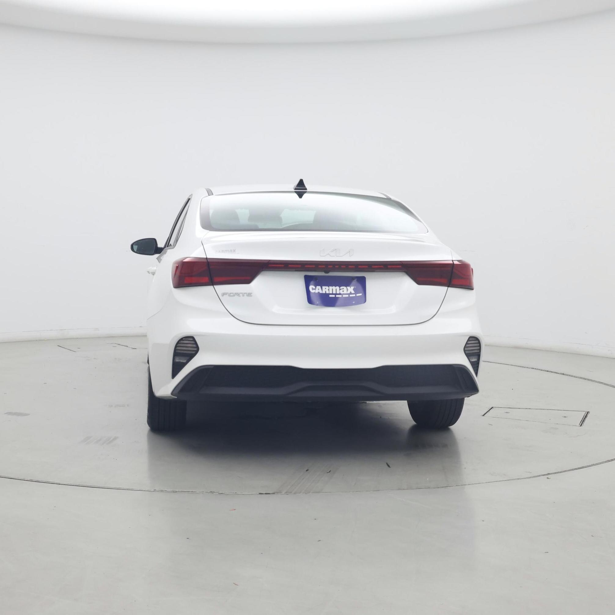 Thumbnail: 2022 Kia Forte - 6