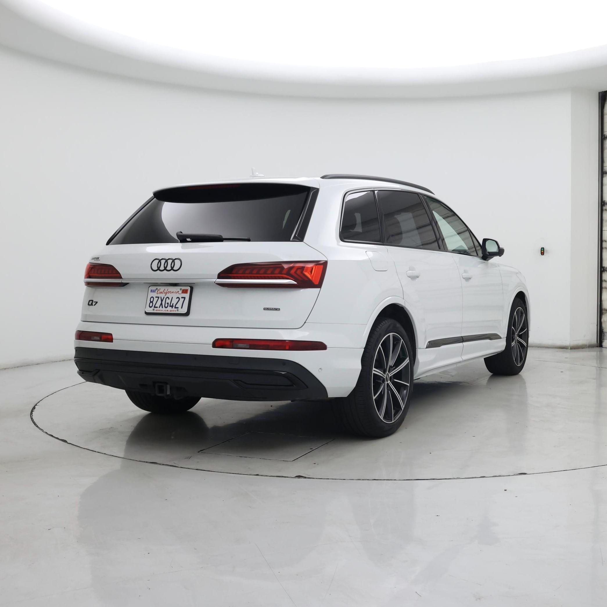 Thumbnail: 2021 Audi Q7 - 8