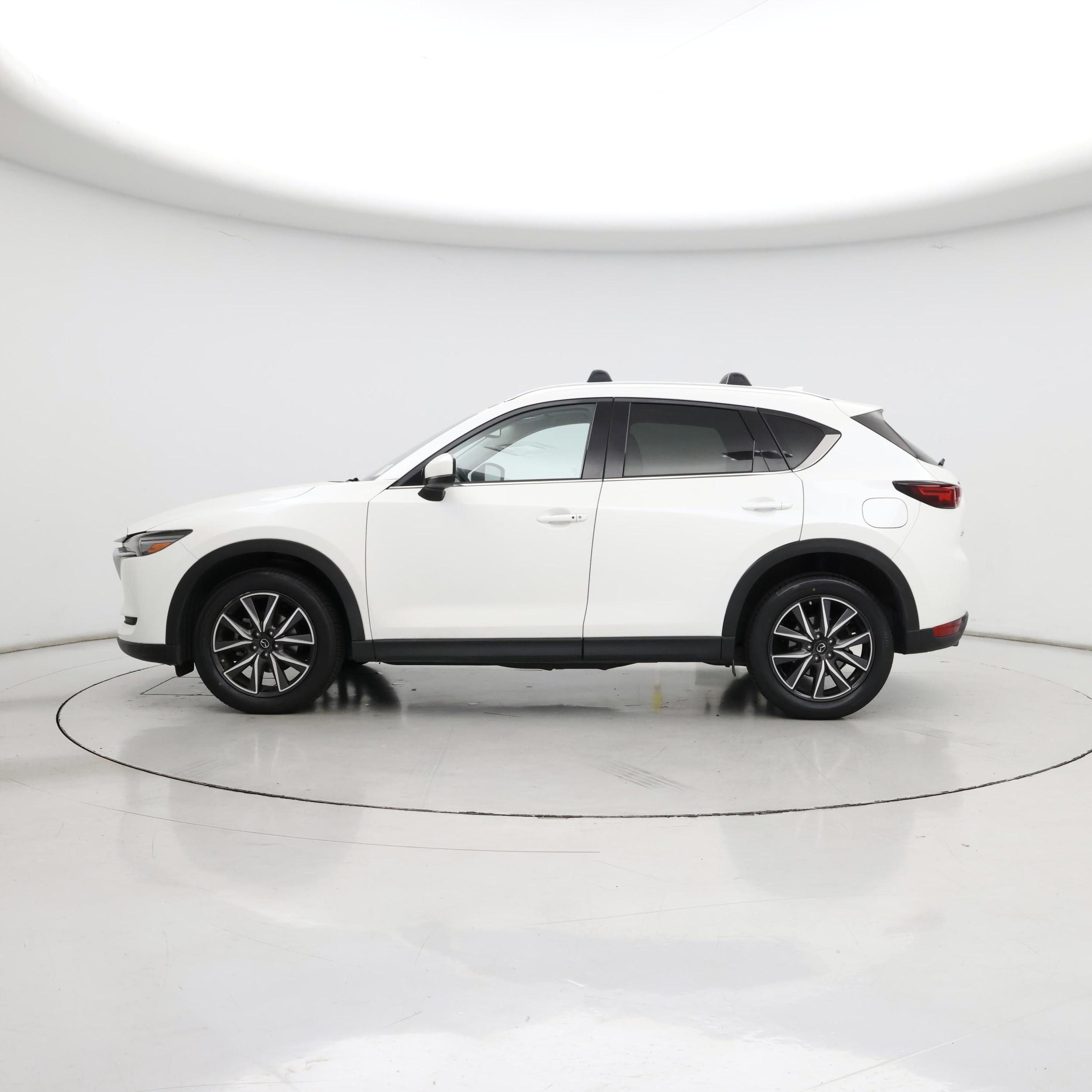 Thumbnail: 2018 Mazda CX-5 - 3