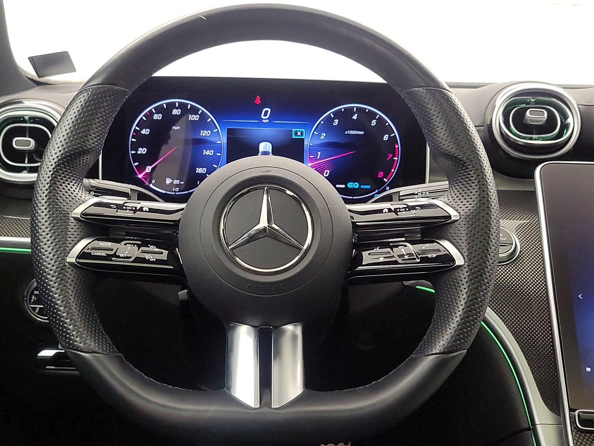 Thumbnail: 2022 Mercedes-Benz C-Class - 10