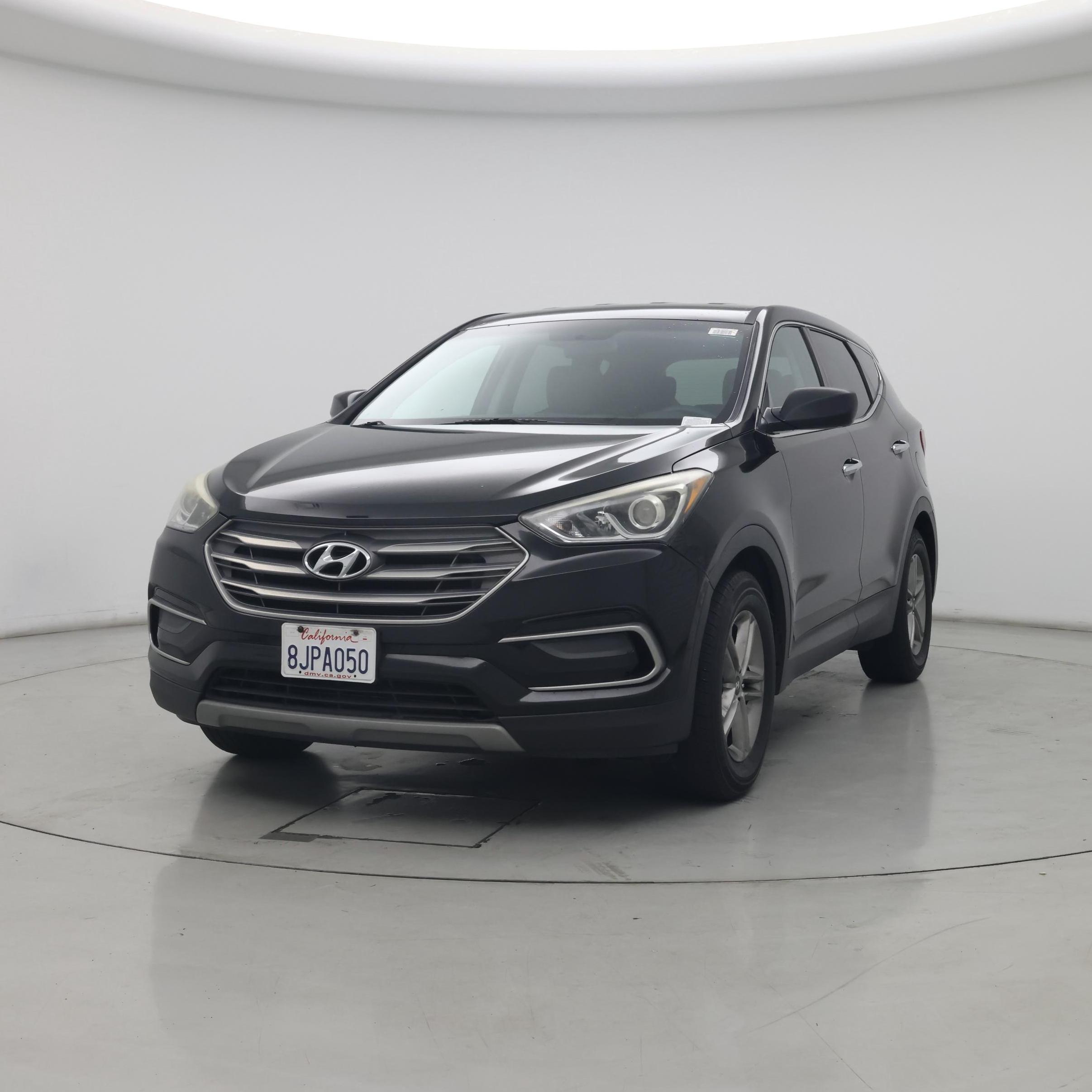 Thumbnail: 2017 Hyundai Santa Fe - 4