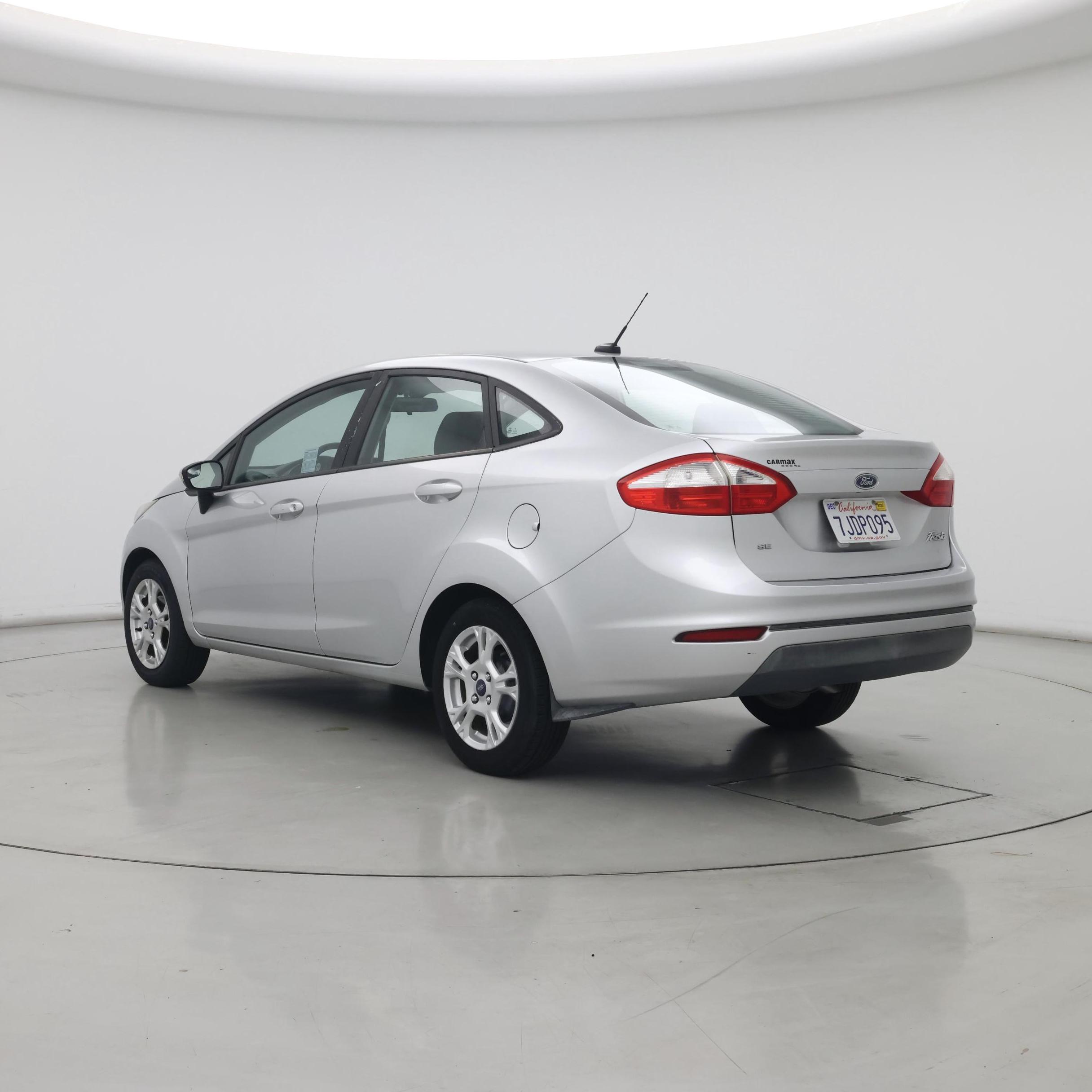 Thumbnail: 2015 Ford Fiesta - 2