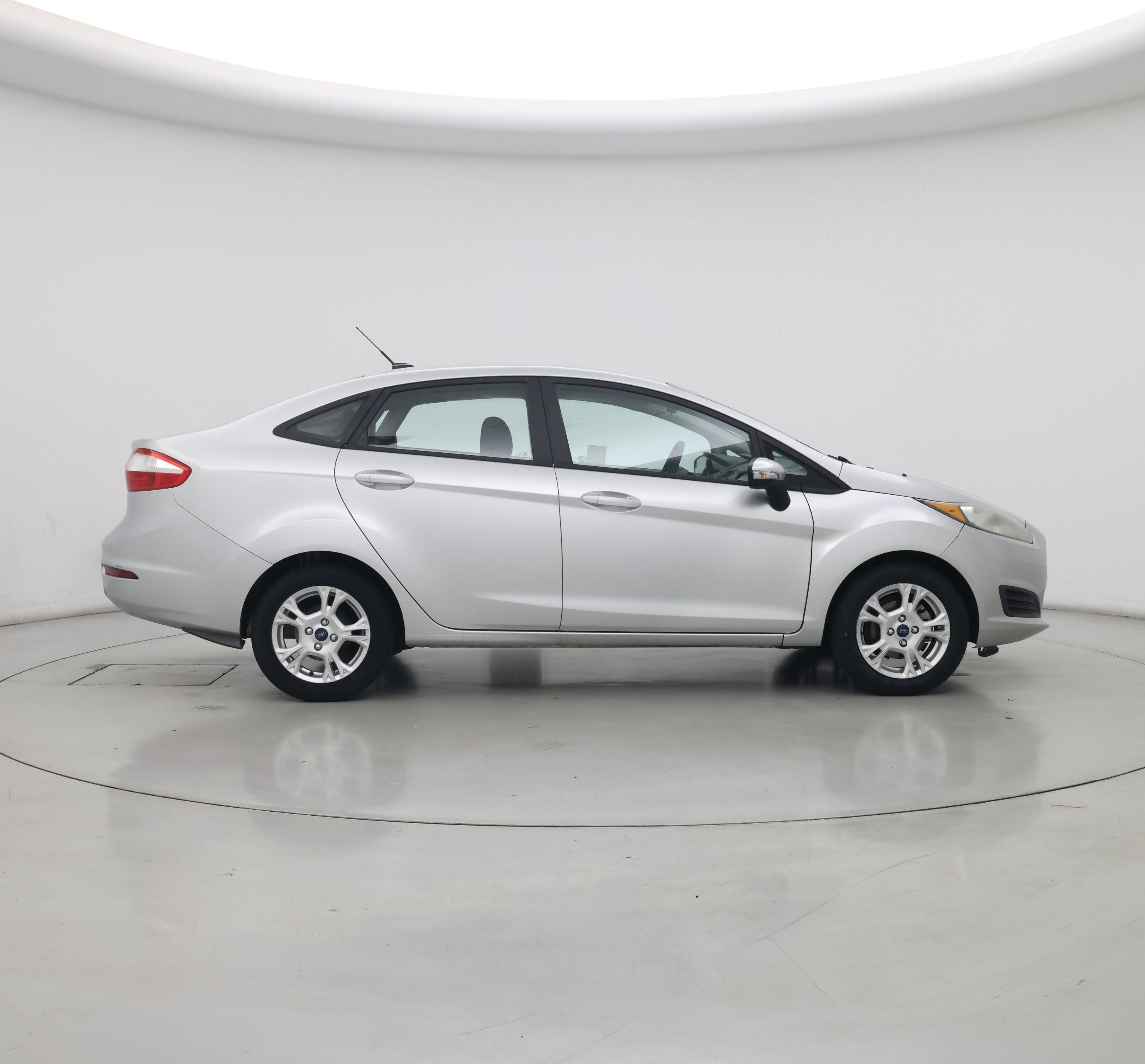 Thumbnail: 2015 Ford Fiesta - 7