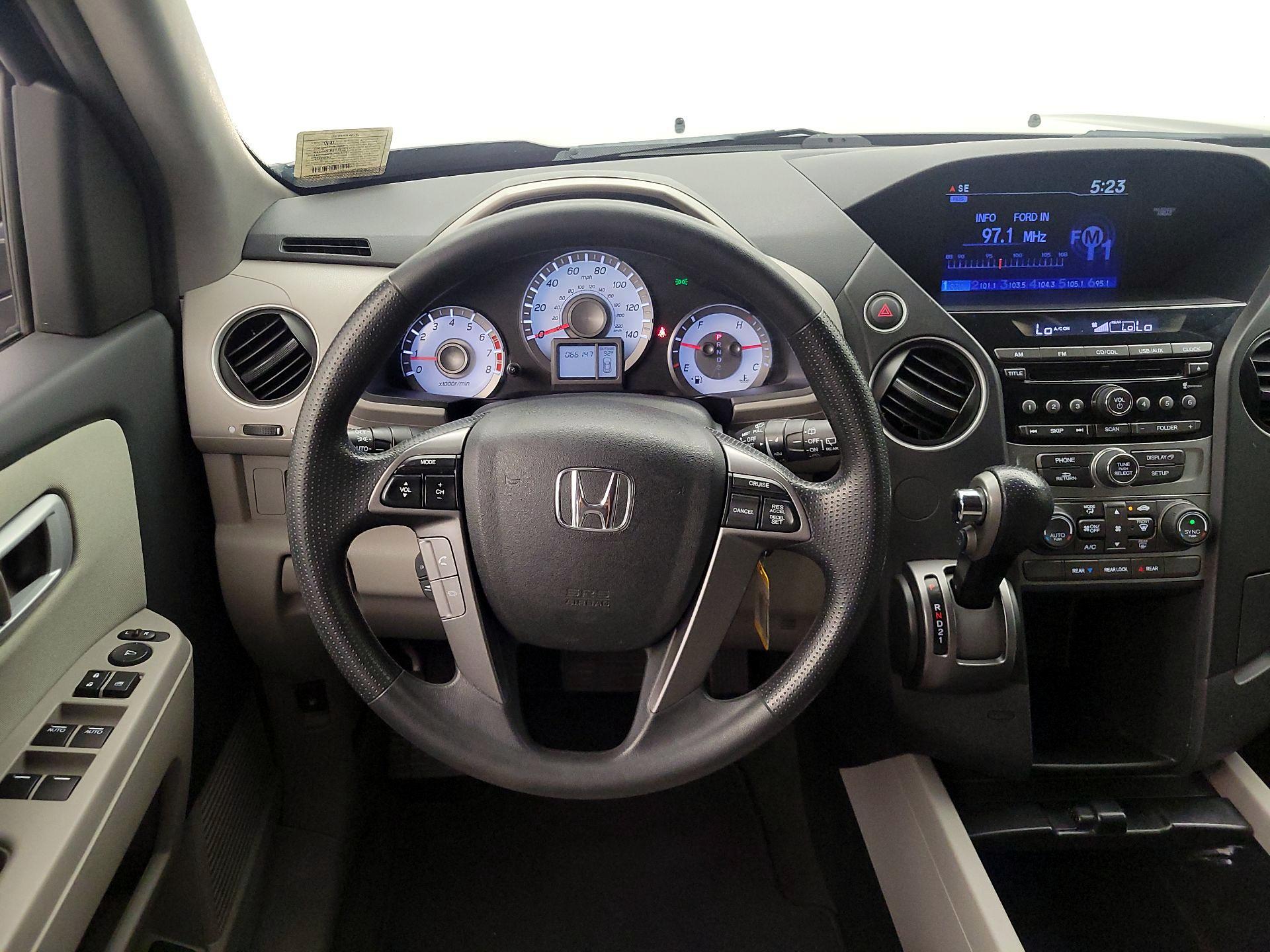 Thumbnail: 2014 Honda Pilot - 10