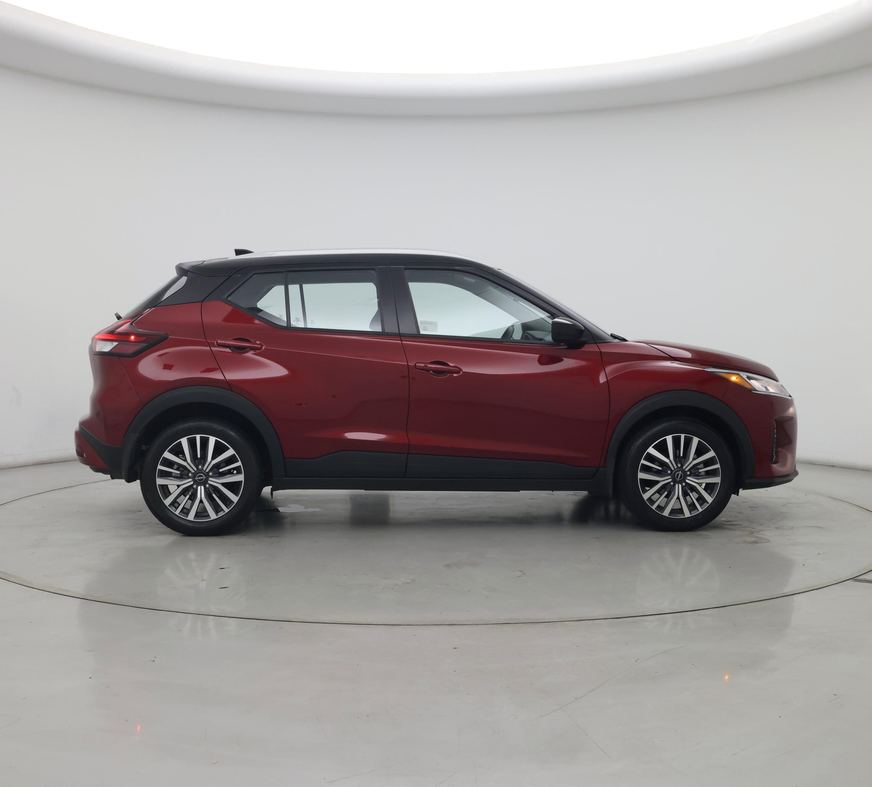 Thumbnail: 2024 Nissan Kicks - 7