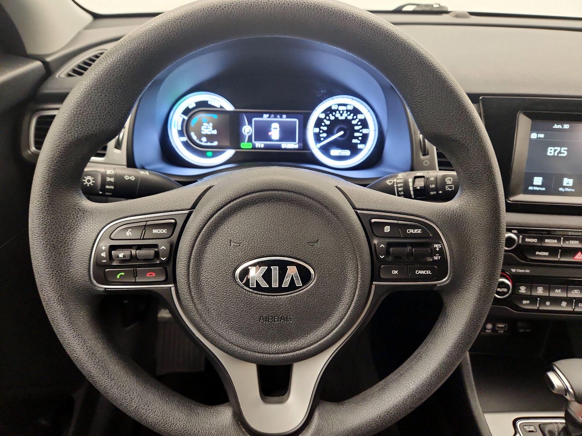 Thumbnail: 2018 Kia Niro - 10