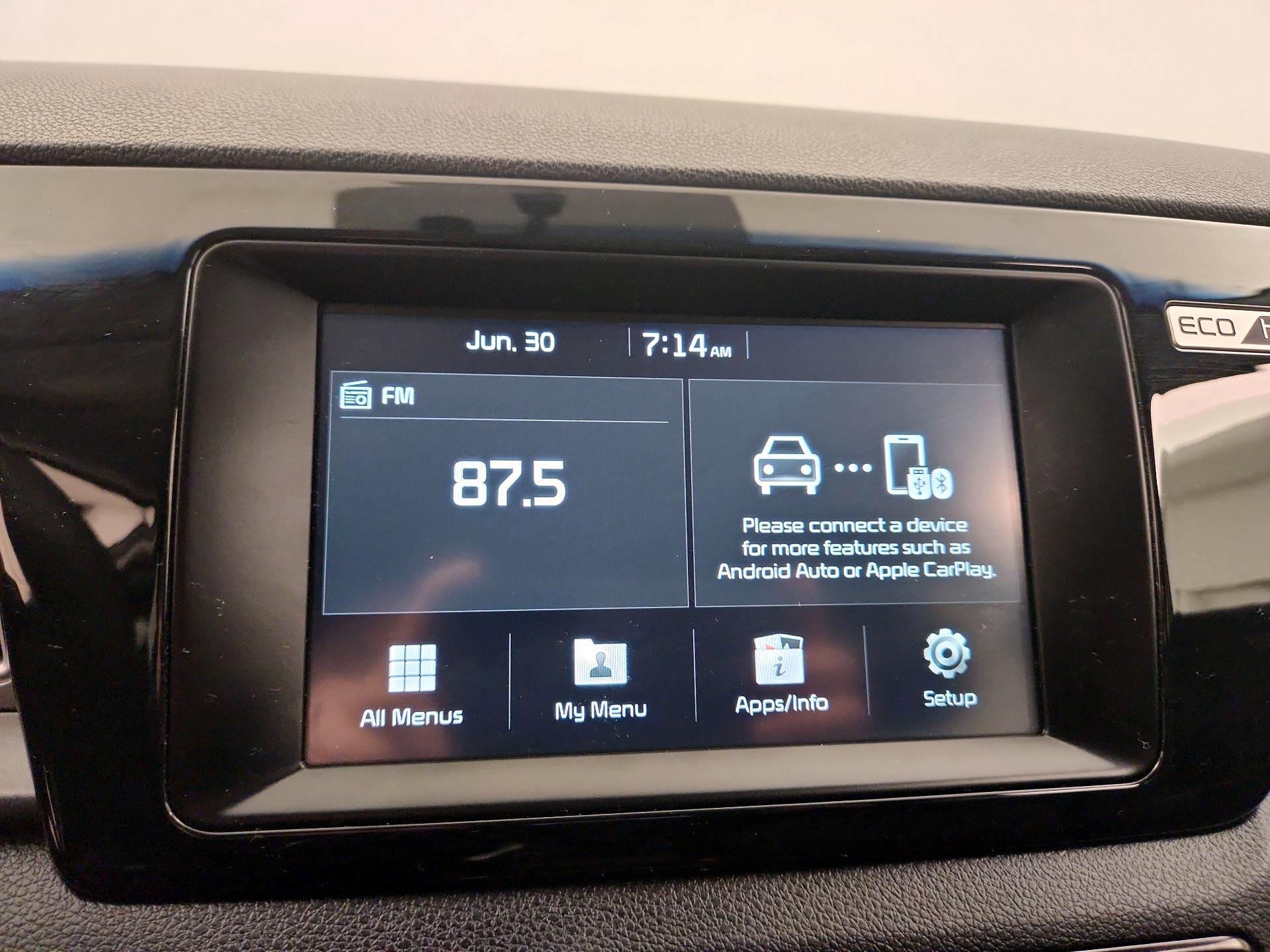 Thumbnail: 2018 Kia Niro - 15