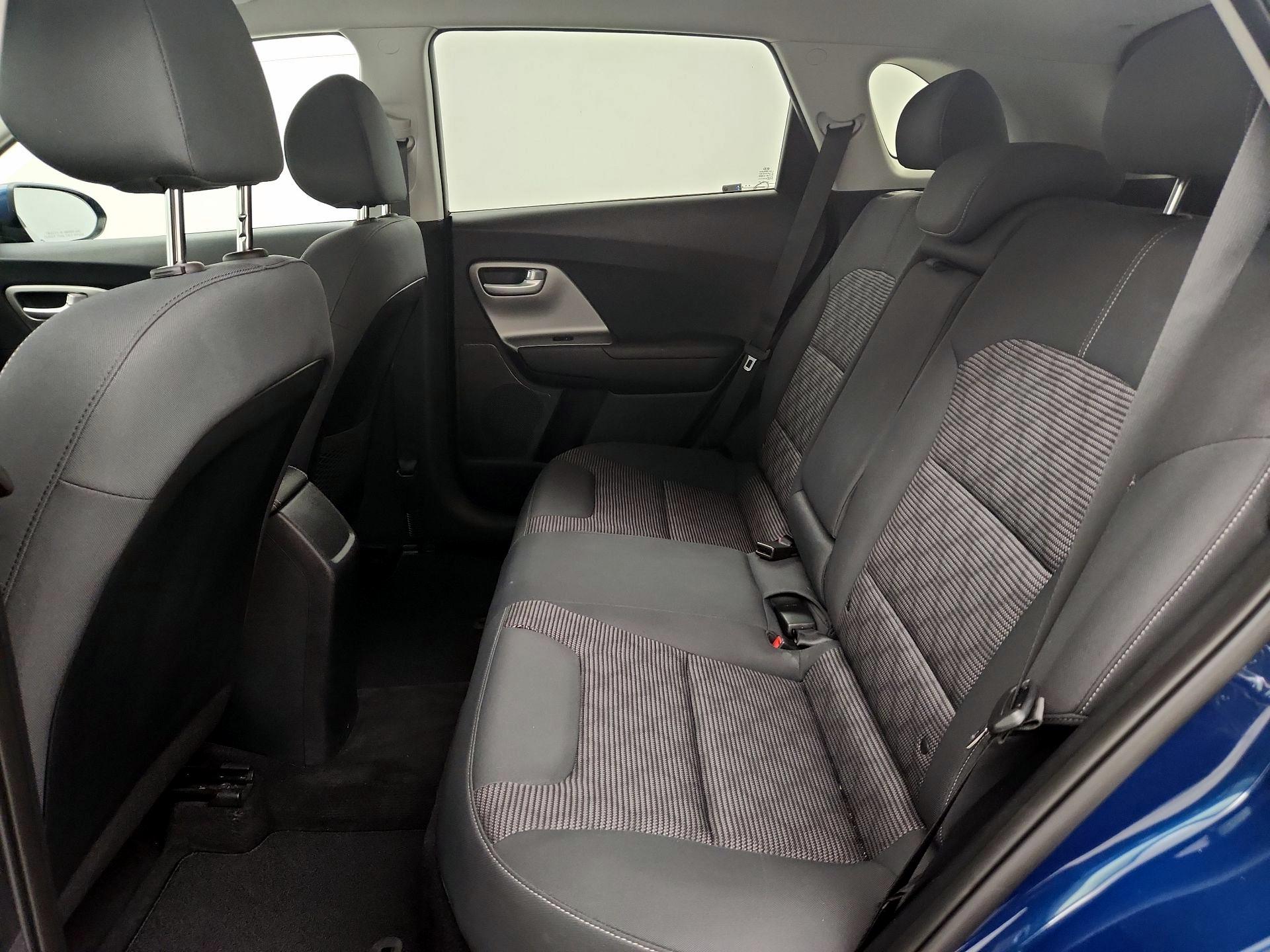 Thumbnail: 2018 Kia Niro - 19