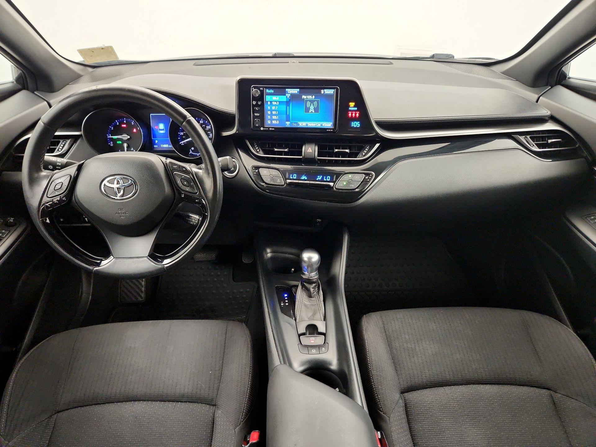 Thumbnail: 2018 Toyota C-HR - 9