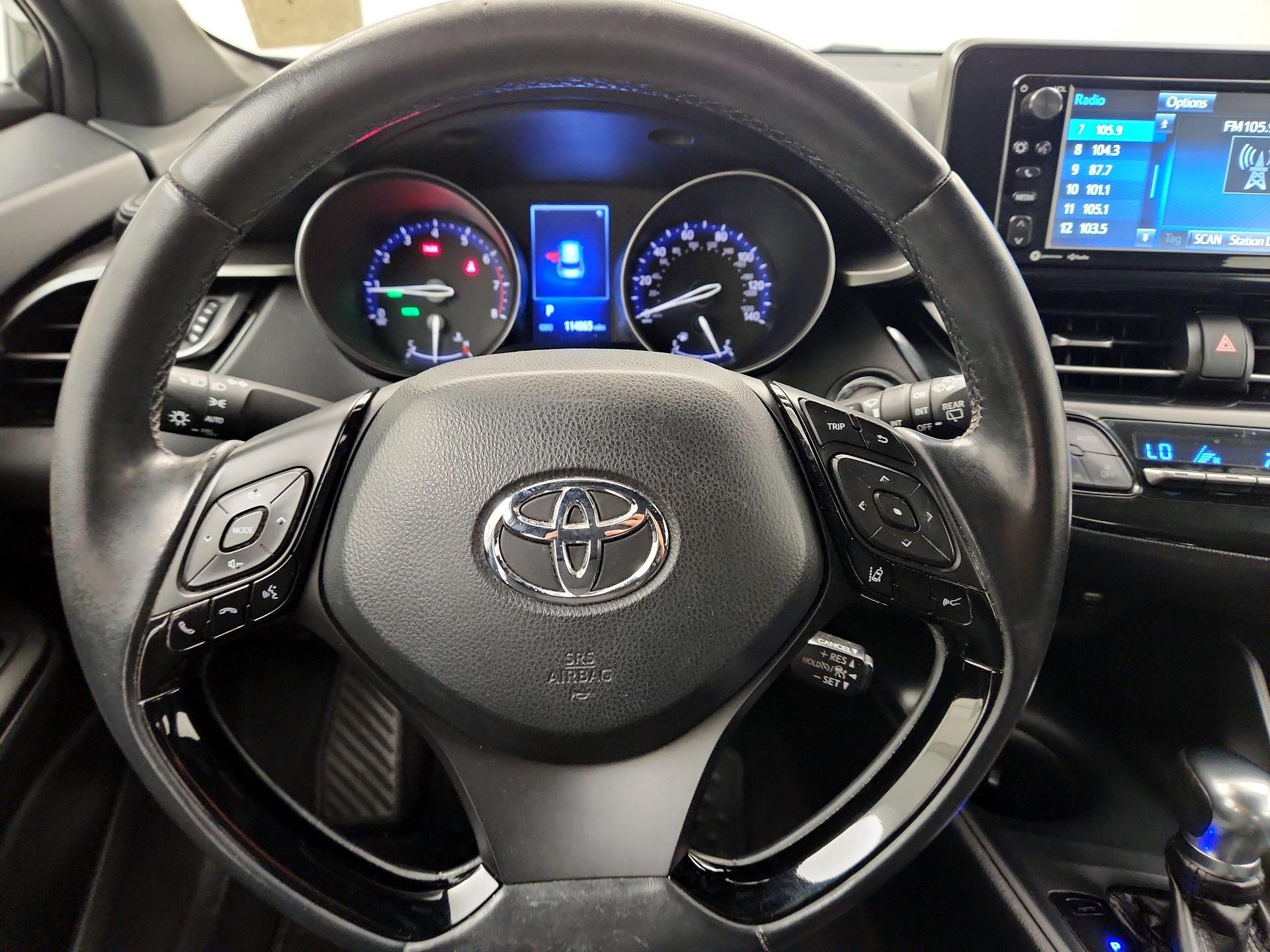 Thumbnail: 2018 Toyota C-HR - 10