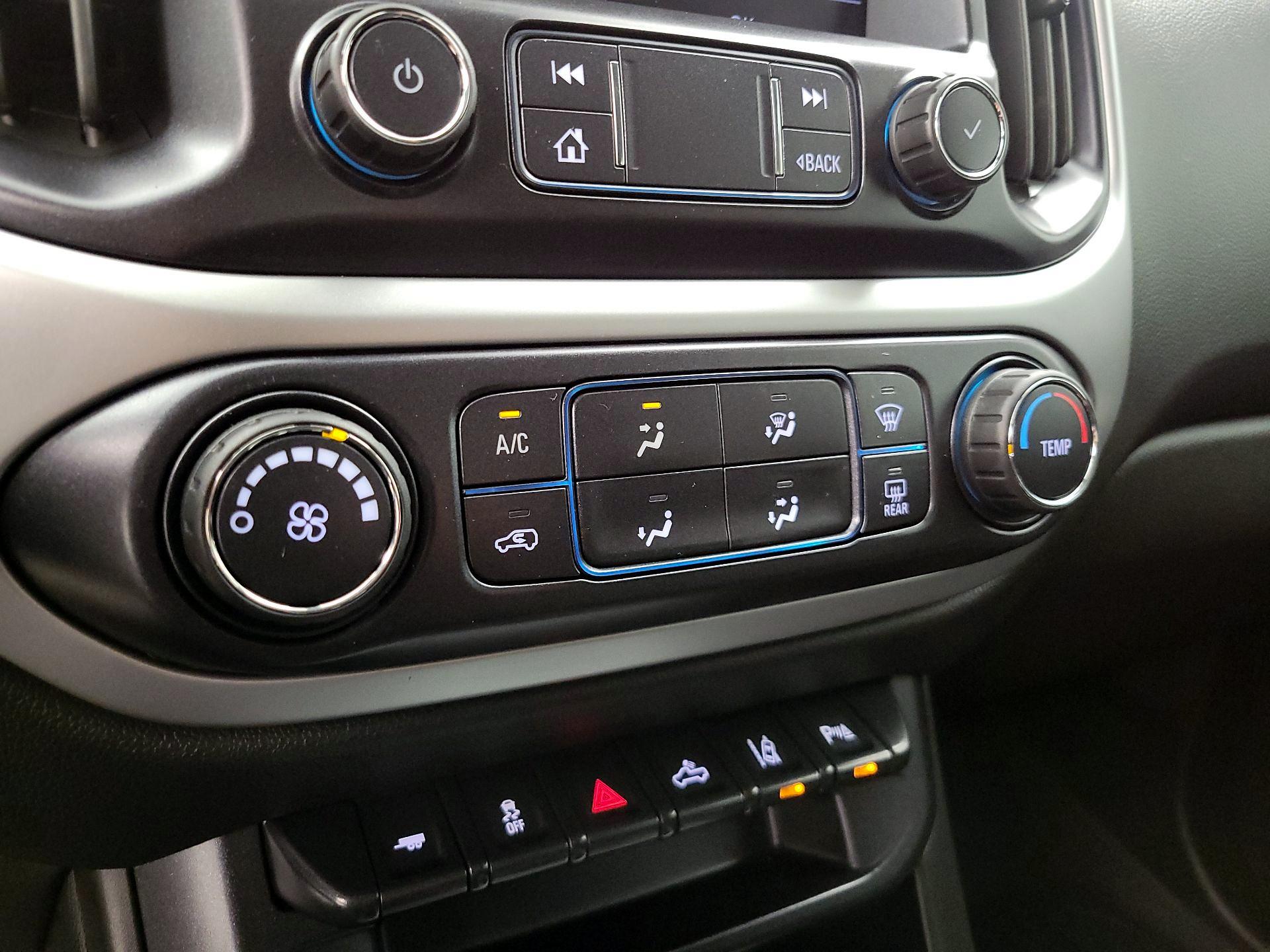 Thumbnail: 2021 Chevrolet Colorado - 16