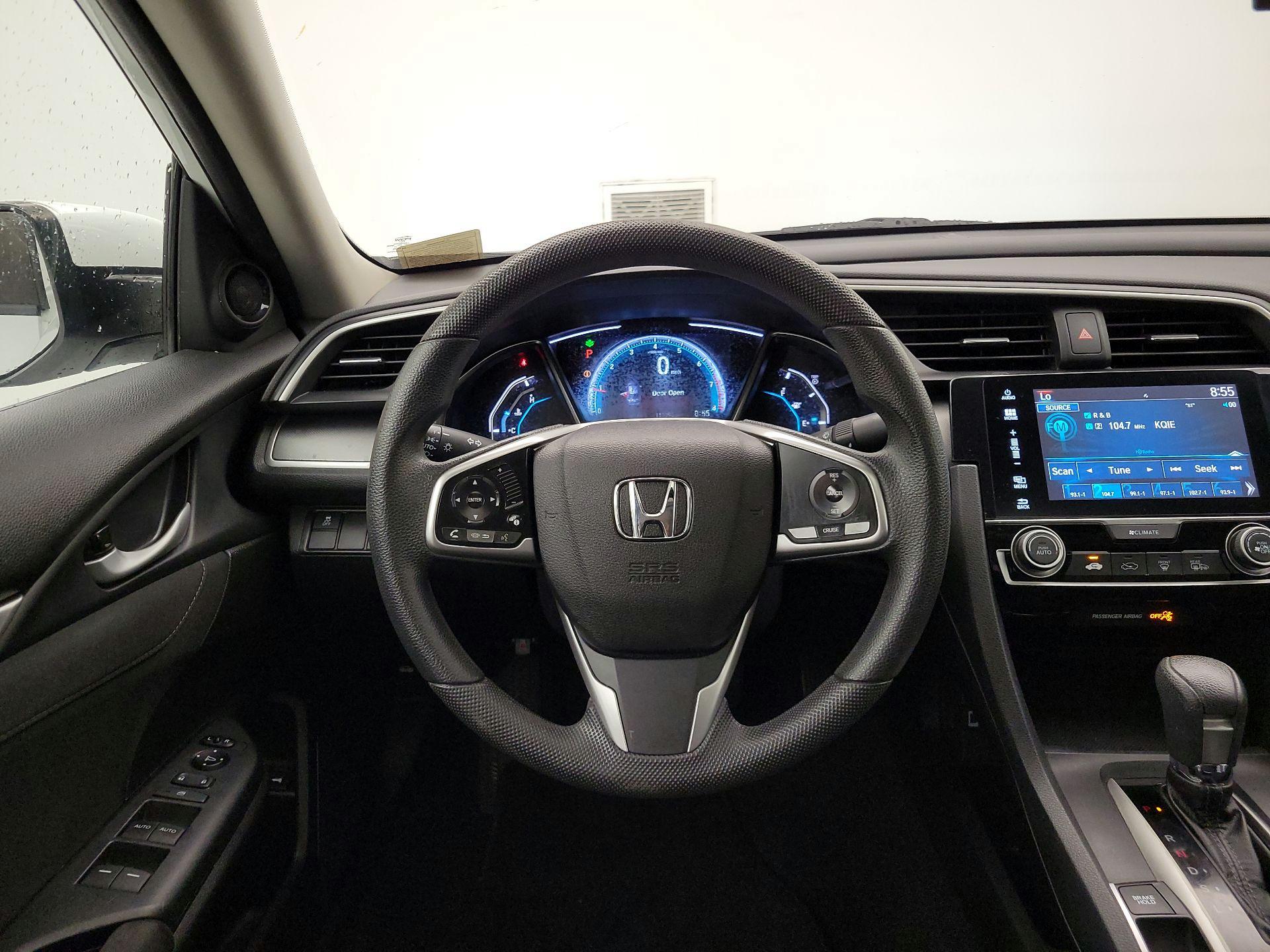 Thumbnail: 2017 Honda Civic - 10