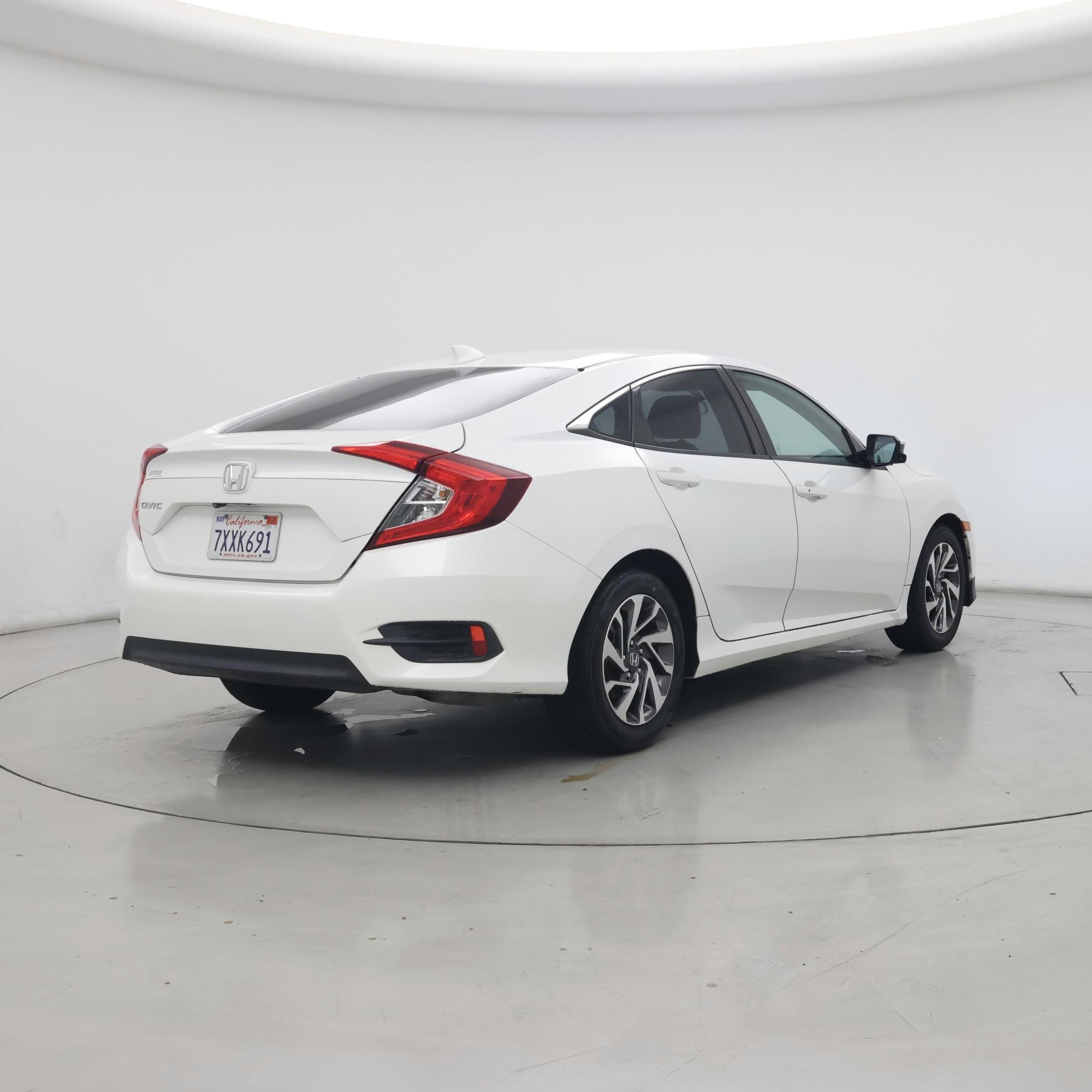 Thumbnail: 2017 Honda Civic - 8